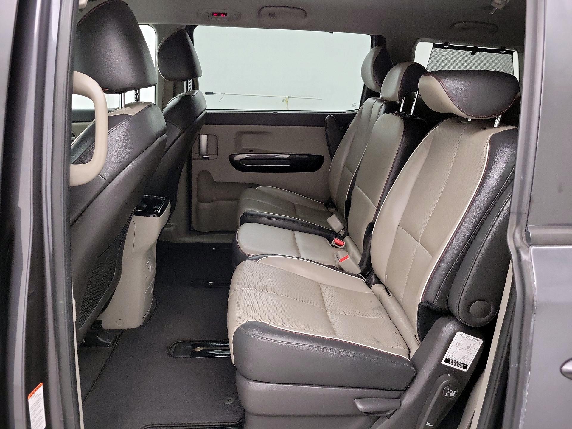 Thumbnail: 2016 Kia Sedona - 19