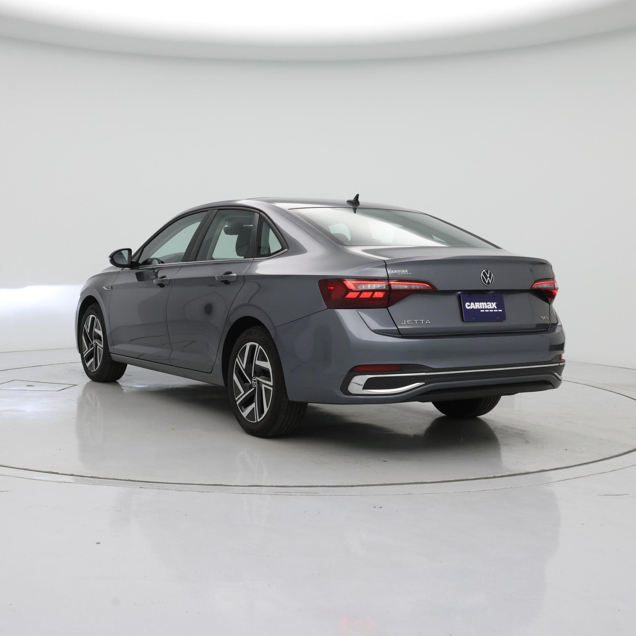 Thumbnail: 2022 Volkswagen Jetta - 2