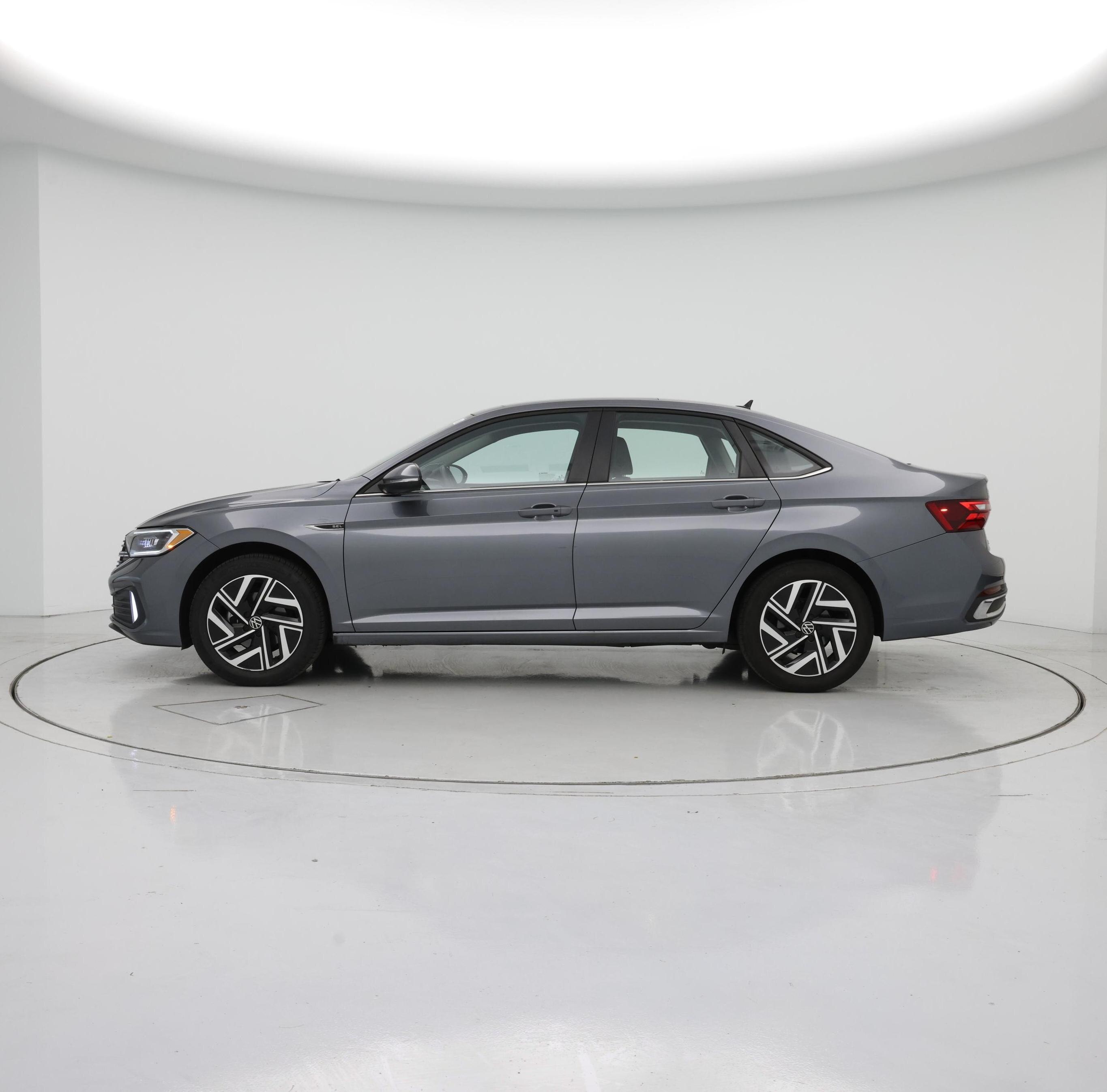 Thumbnail: 2022 Volkswagen Jetta - 3