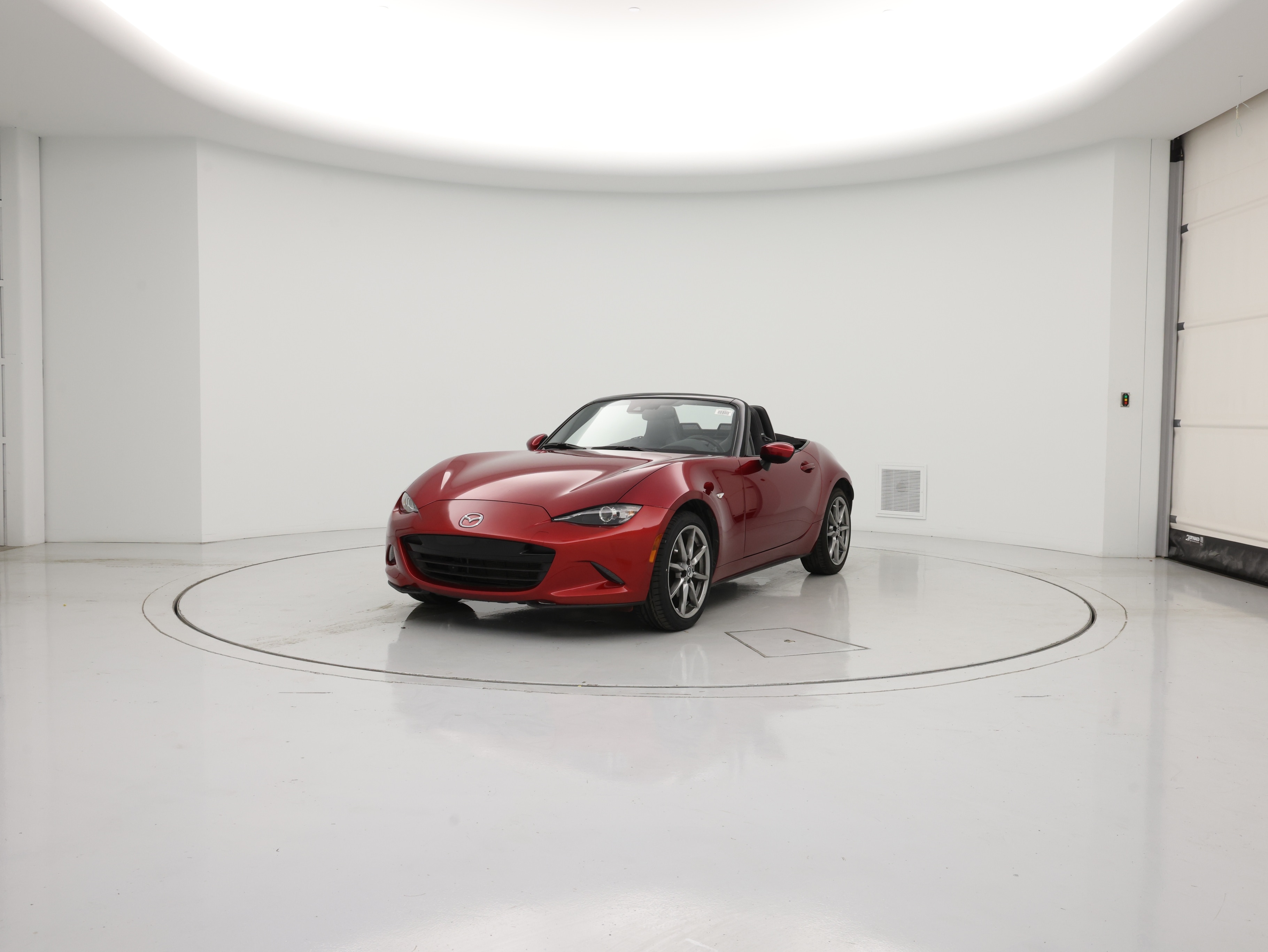Thumbnail: 2023 Mazda MX-5 Miata - 9