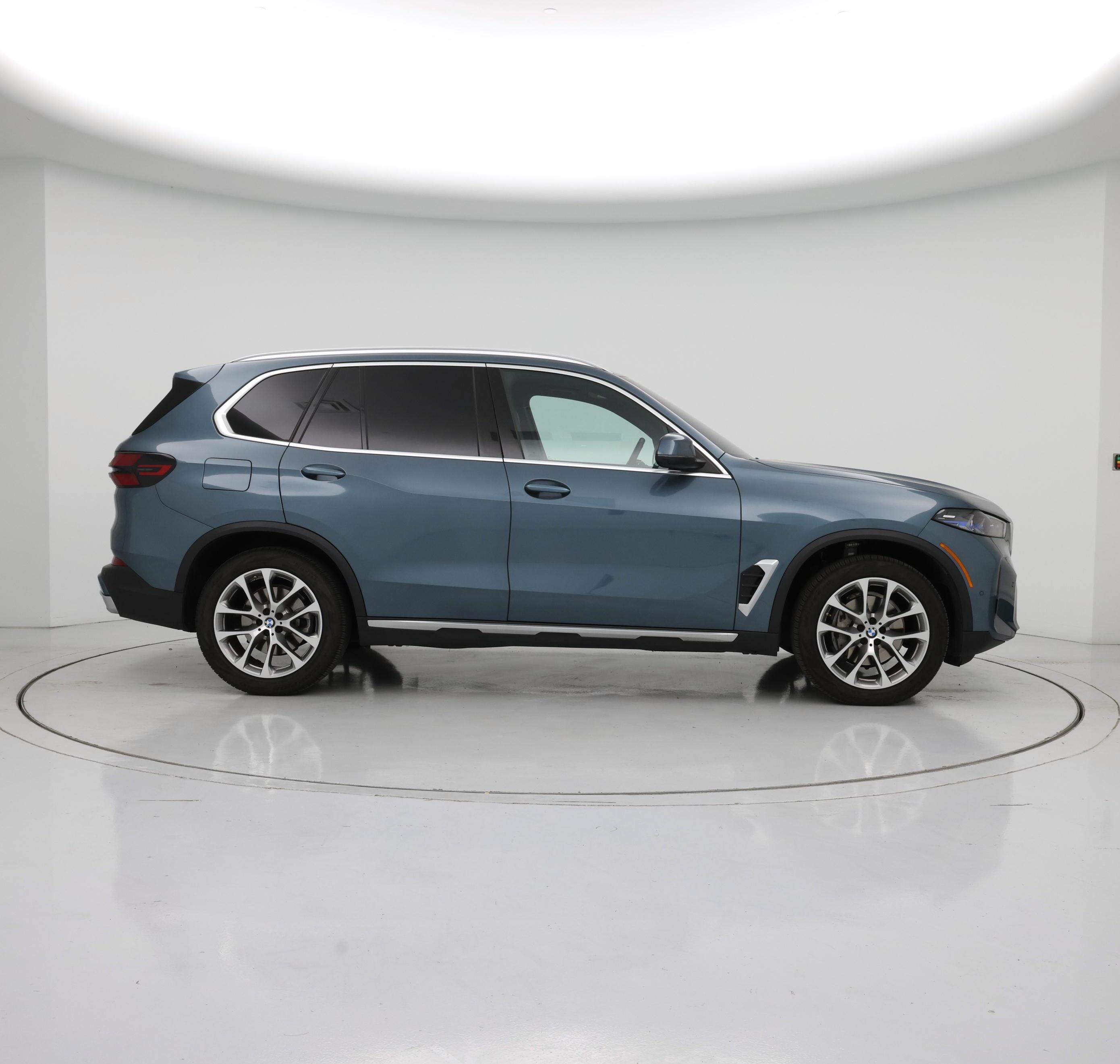 Thumbnail: 2024 BMW X5 - 7