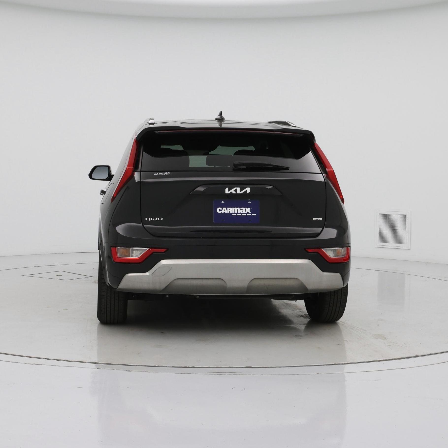 Thumbnail: 2023 Kia Niro - 6
