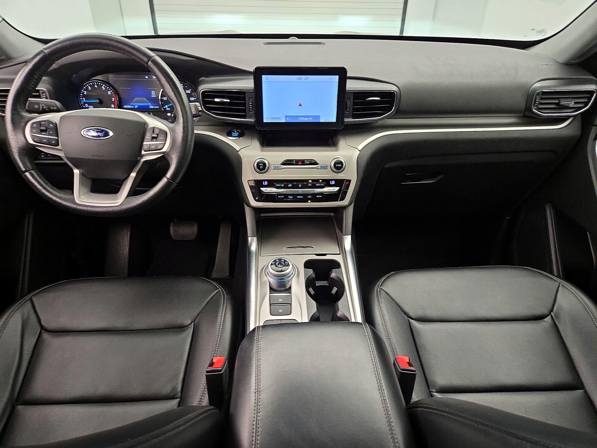 Thumbnail: 2021 Ford Explorer - 9