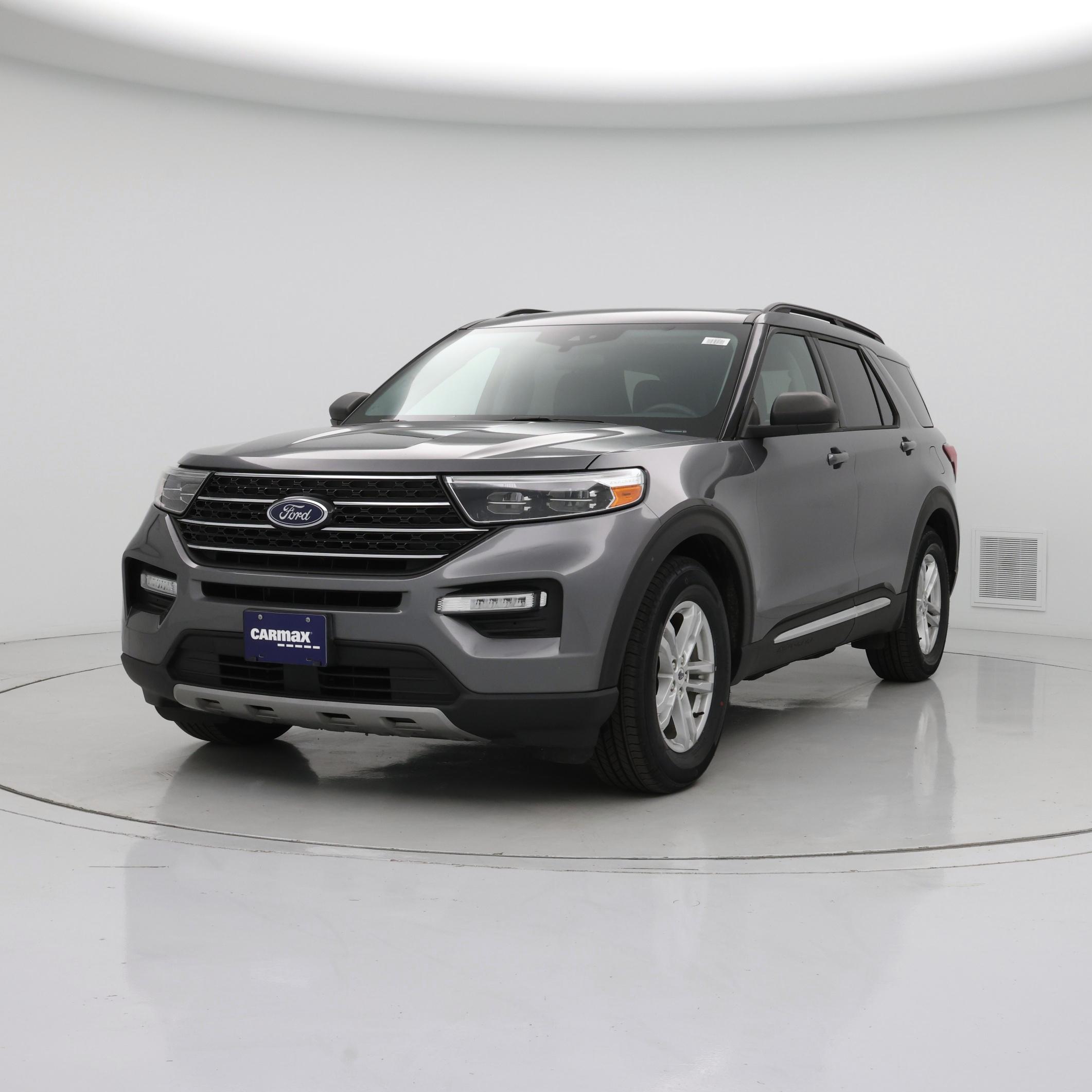 Thumbnail: 2021 Ford Explorer - 4