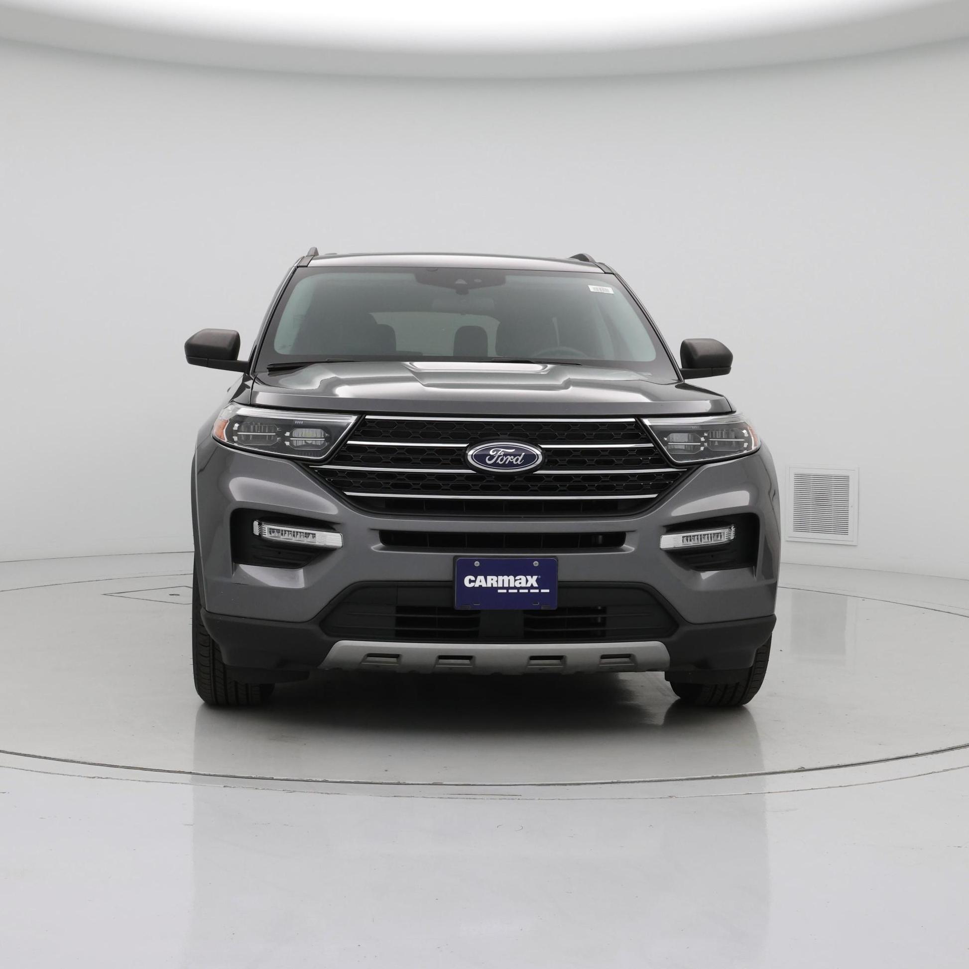 Thumbnail: 2021 Ford Explorer - 5