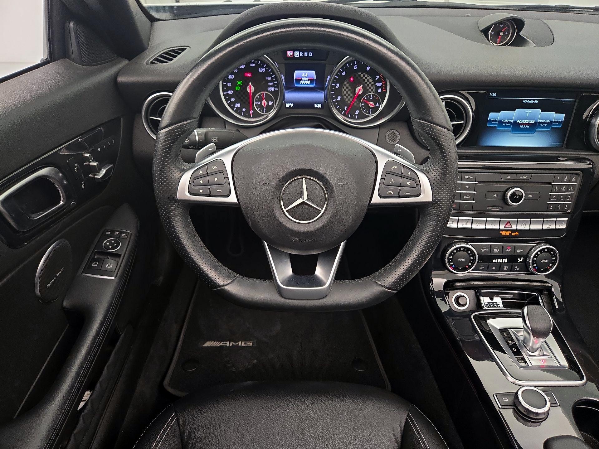 Thumbnail: 2020 Mercedes-Benz SLC - 10