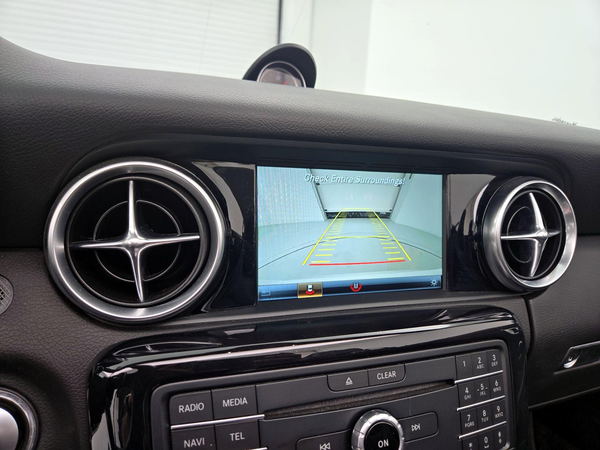 Thumbnail: 2020 Mercedes-Benz SLC - 14