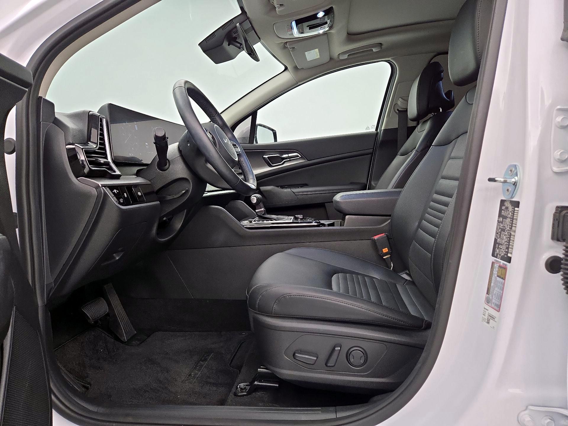 Thumbnail: 2024 Kia Sportage - 11