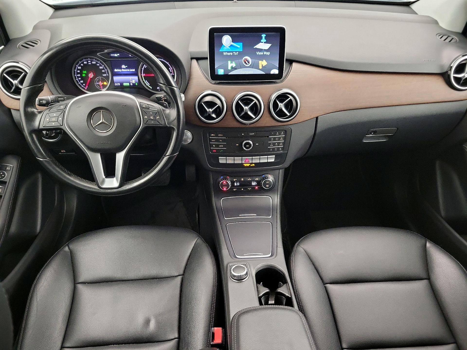 Thumbnail: 2015 Mercedes-Benz B-Class - 9