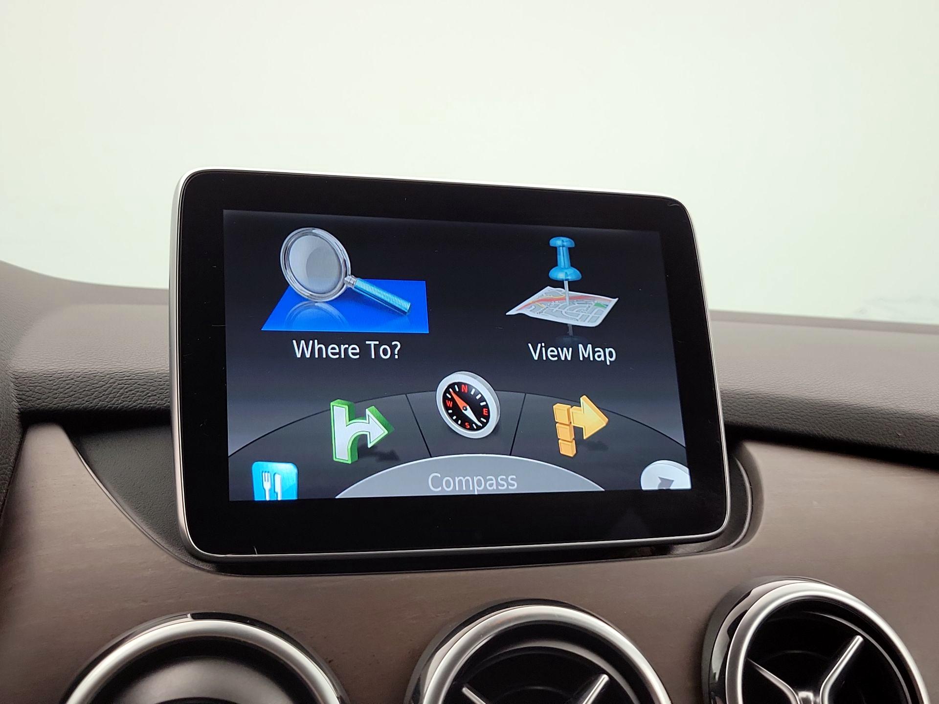 Thumbnail: 2015 Mercedes-Benz B-Class - 14