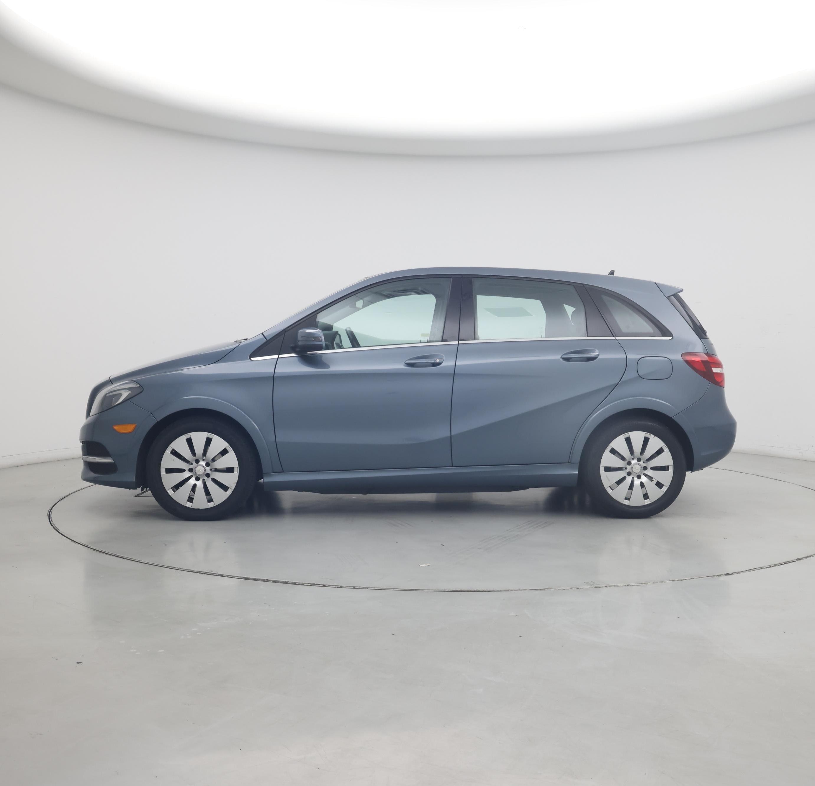 Thumbnail: 2015 Mercedes-Benz B-Class - 3