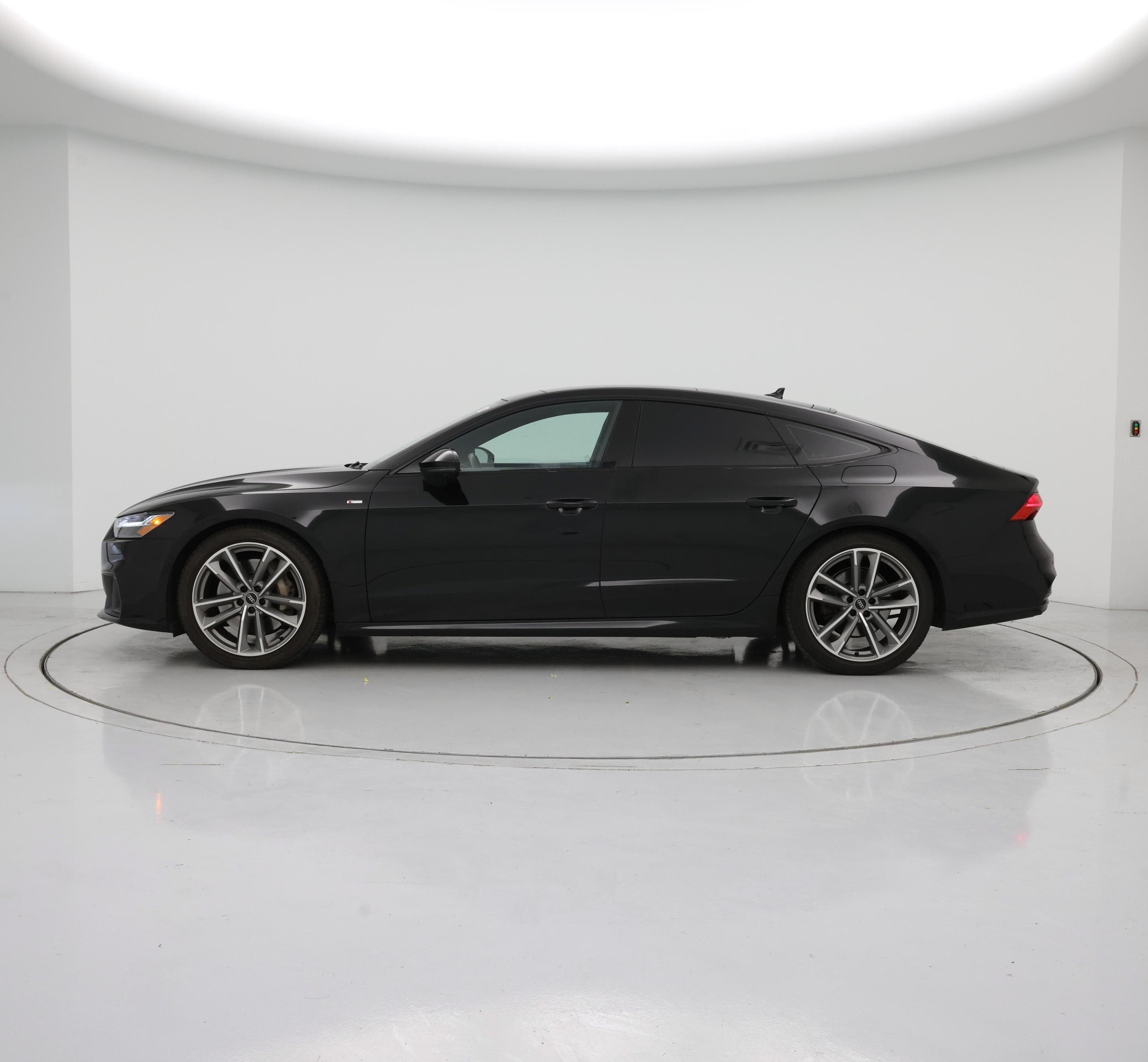 Thumbnail: 2021 Audi A7 - 3