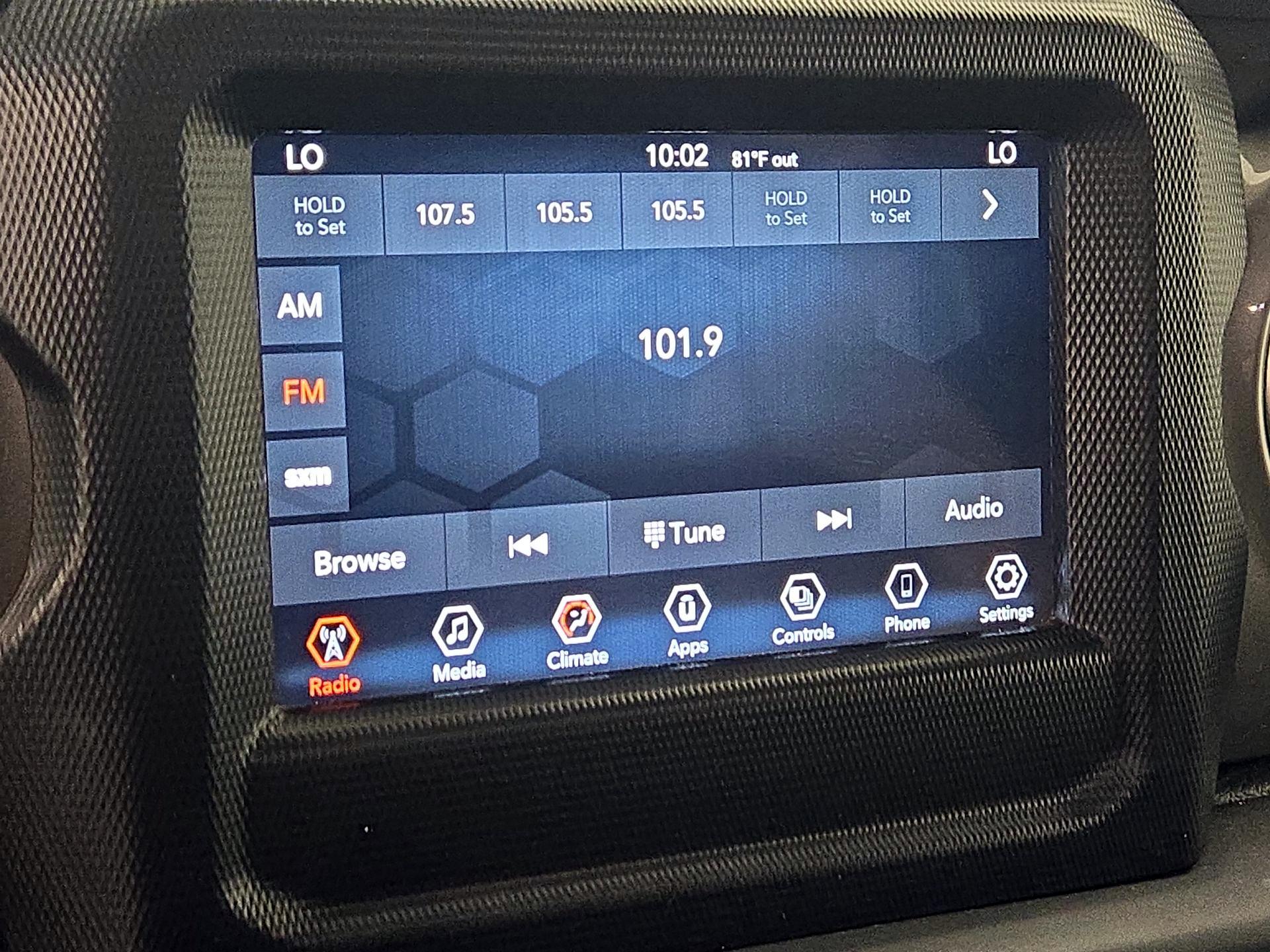 Thumbnail: 2021 Jeep Wrangler - 15