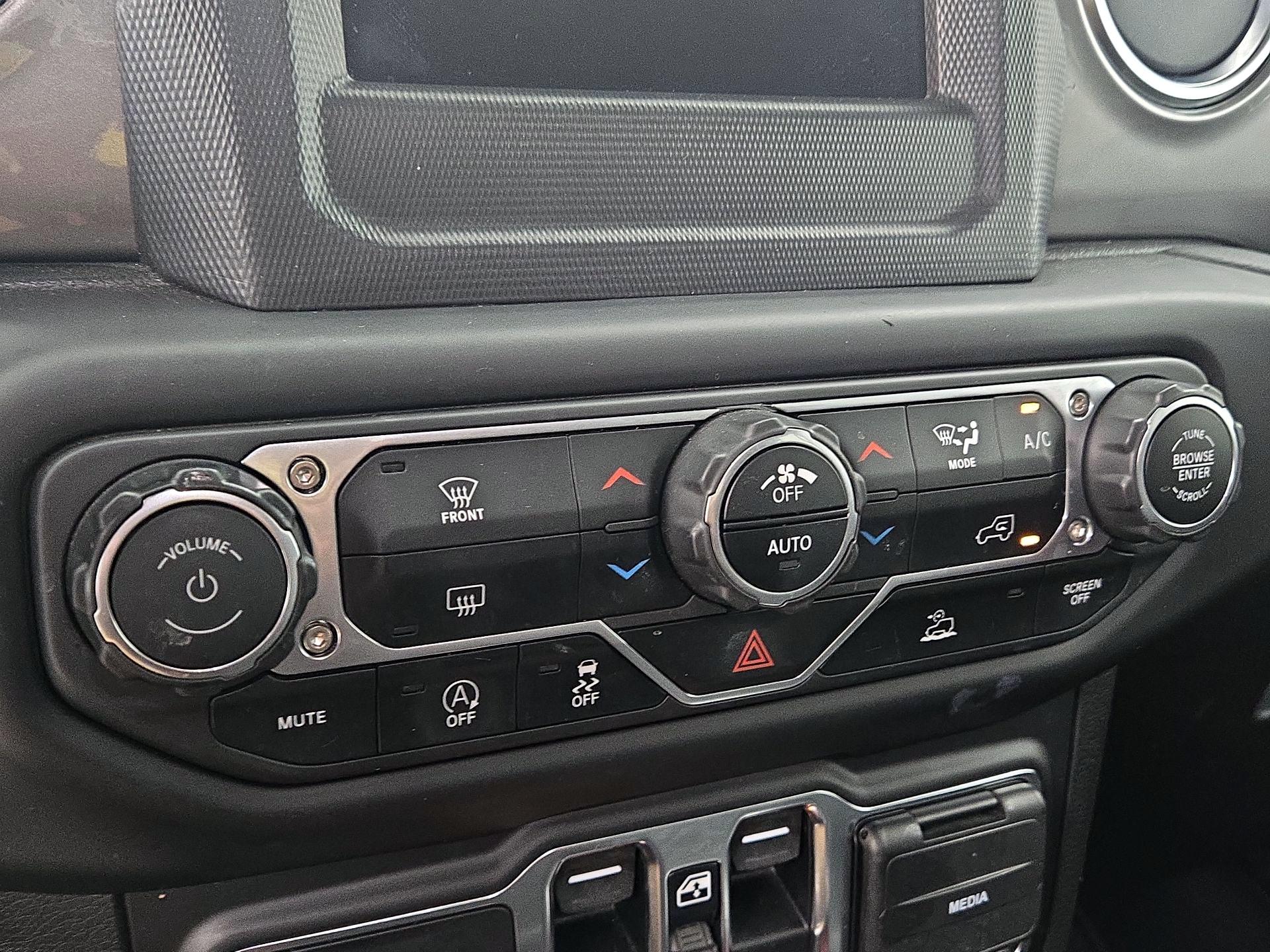 Thumbnail: 2021 Jeep Wrangler - 16