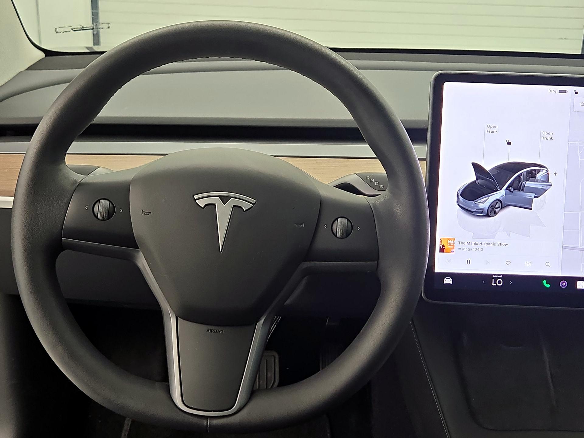 Thumbnail: 2023 Tesla Model 3 - 10