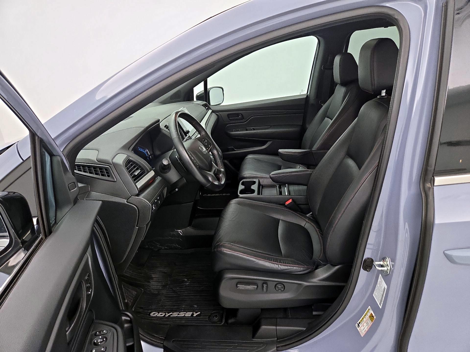Thumbnail: 2023 Honda Odyssey - 11