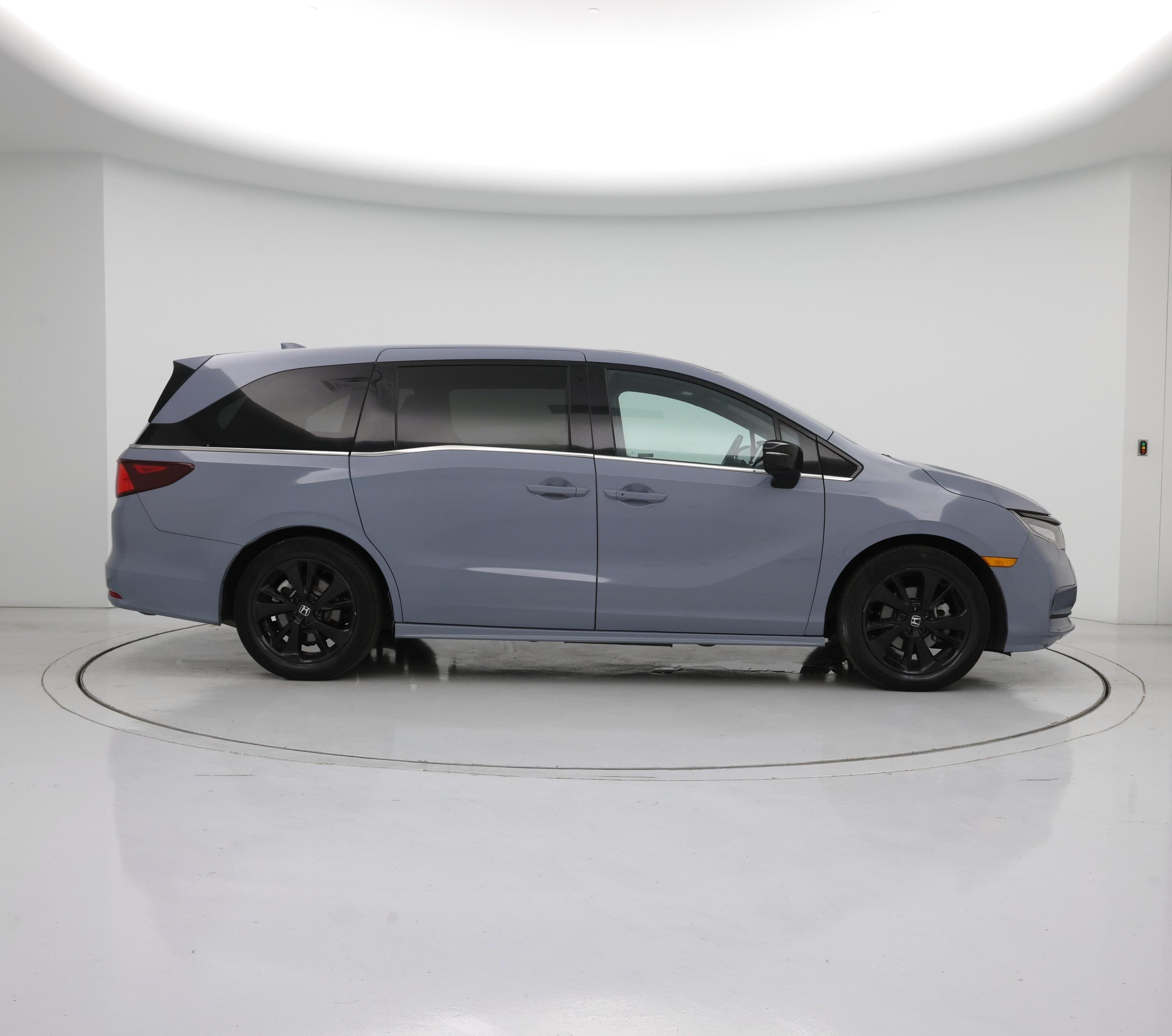Thumbnail: 2023 Honda Odyssey - 7