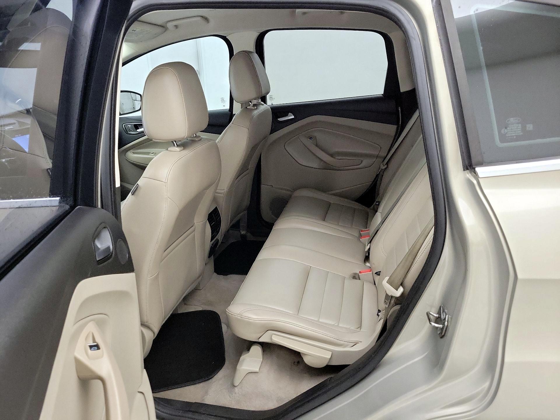 Thumbnail: 2016 Ford C-Max - 20
