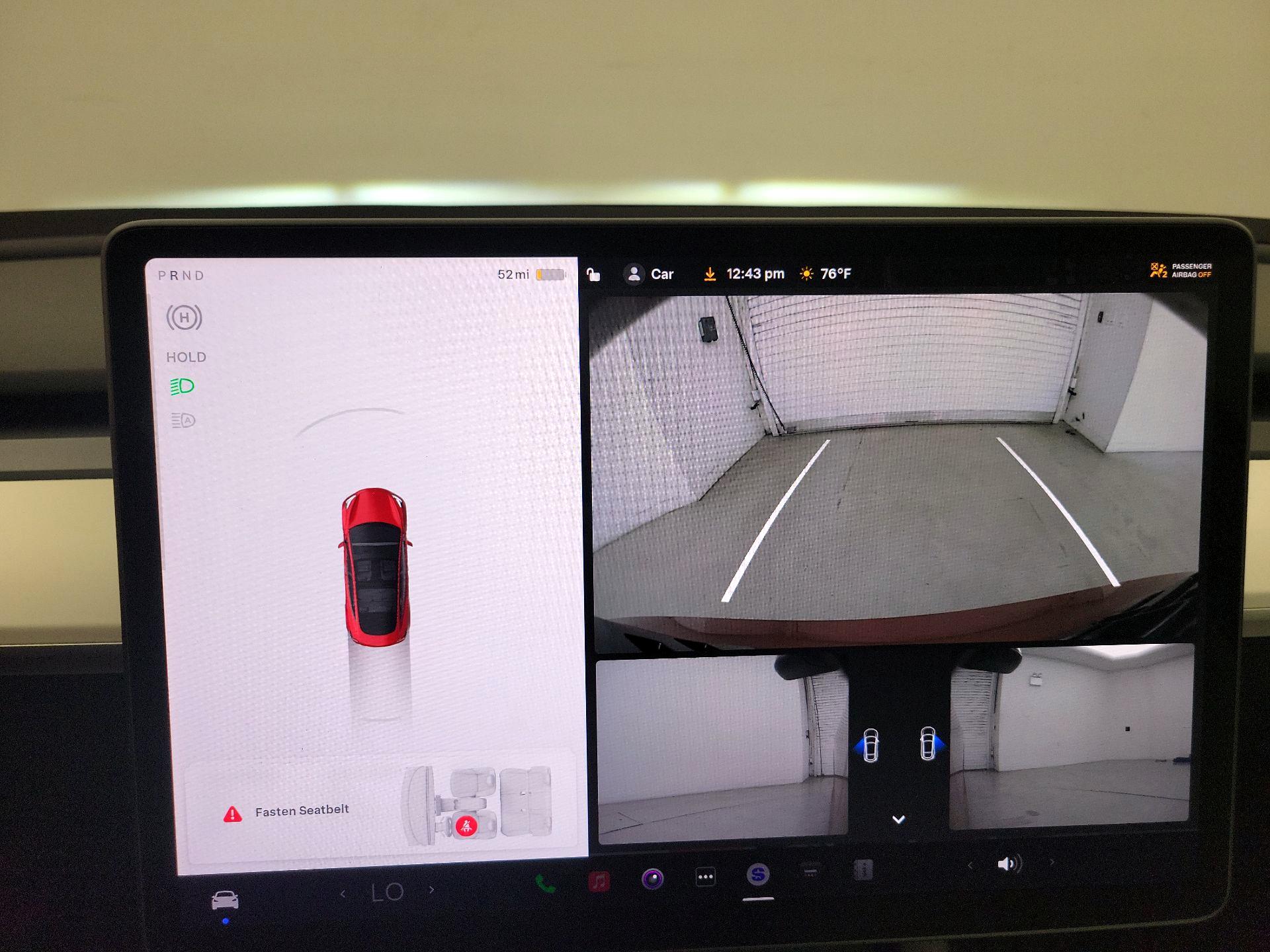 Thumbnail: 2022 Tesla Model 3 - 14