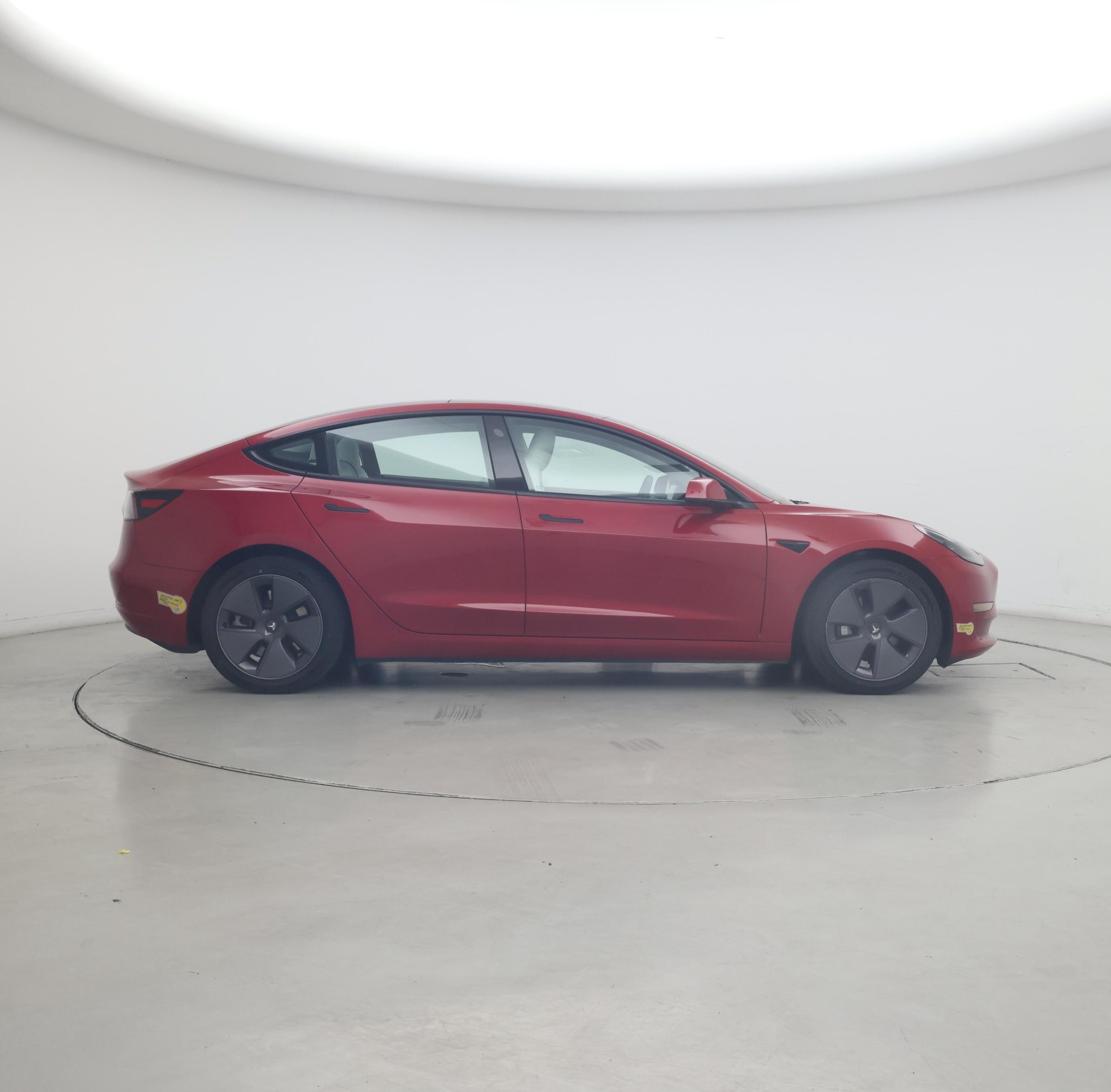 Thumbnail: 2022 Tesla Model 3 - 7