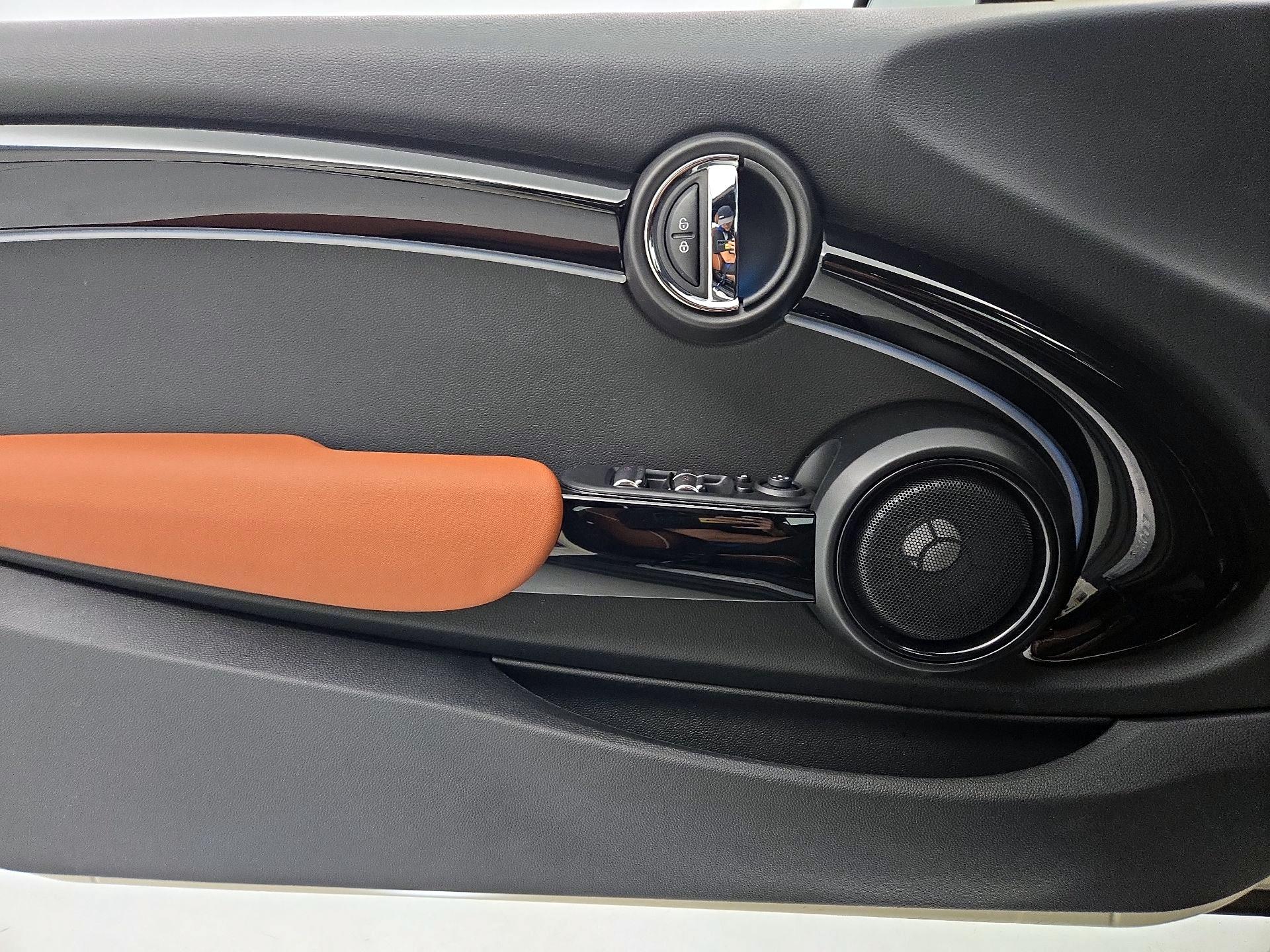 Thumbnail: 2023 MINI Cooper - 12