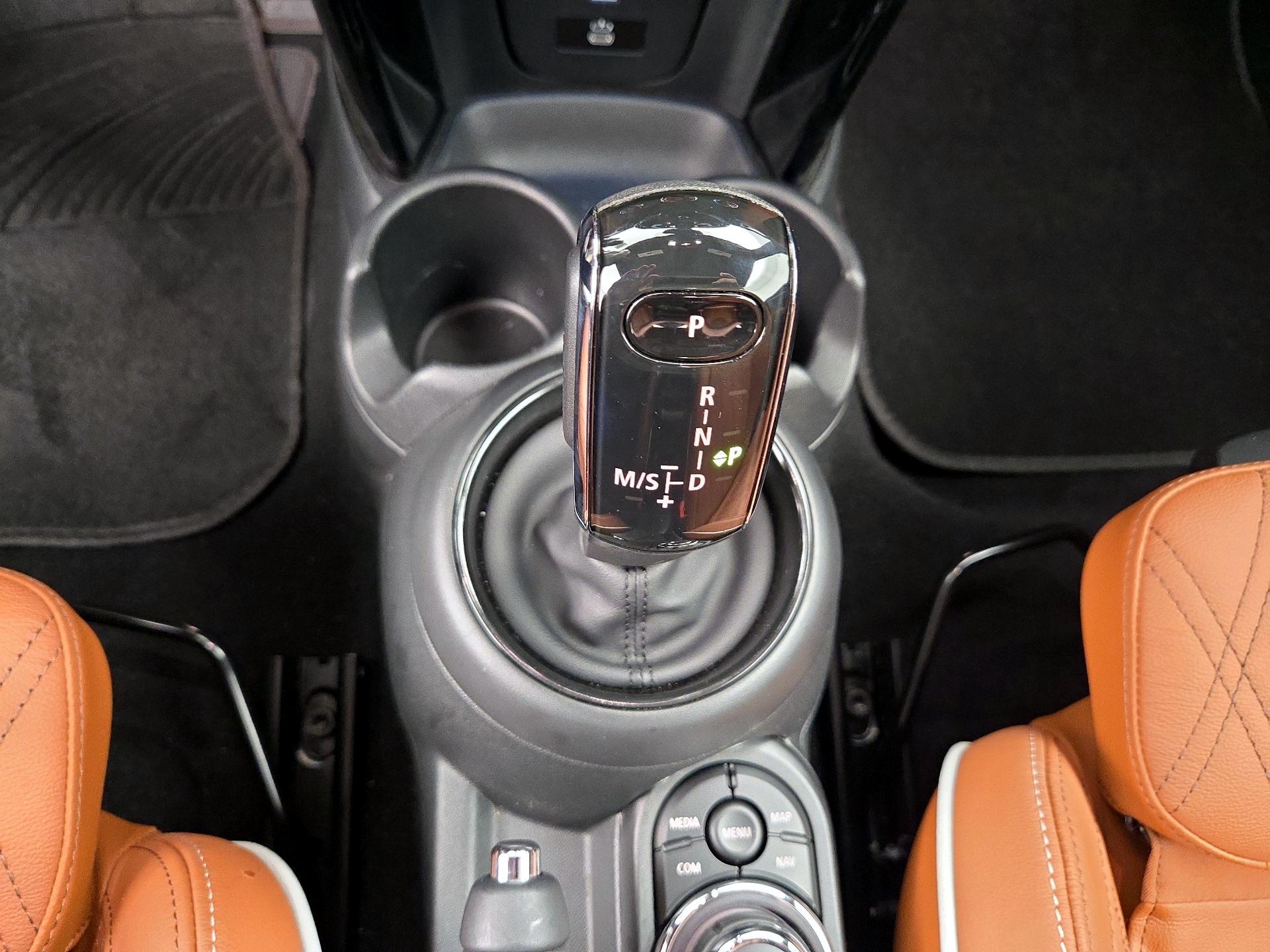 Thumbnail: 2023 MINI Cooper - 18
