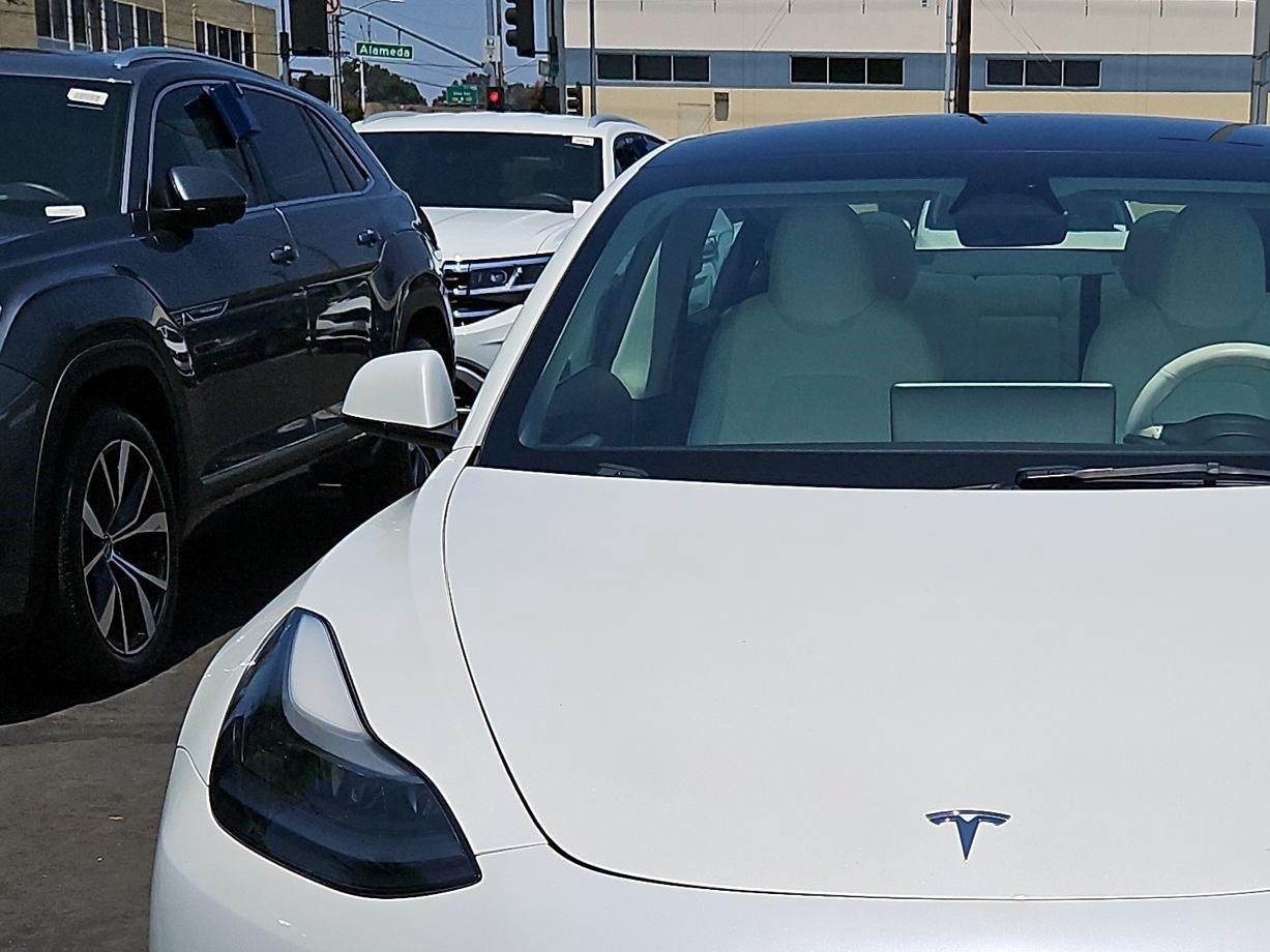 Thumbnail: 2023 Tesla Model 3 - 2