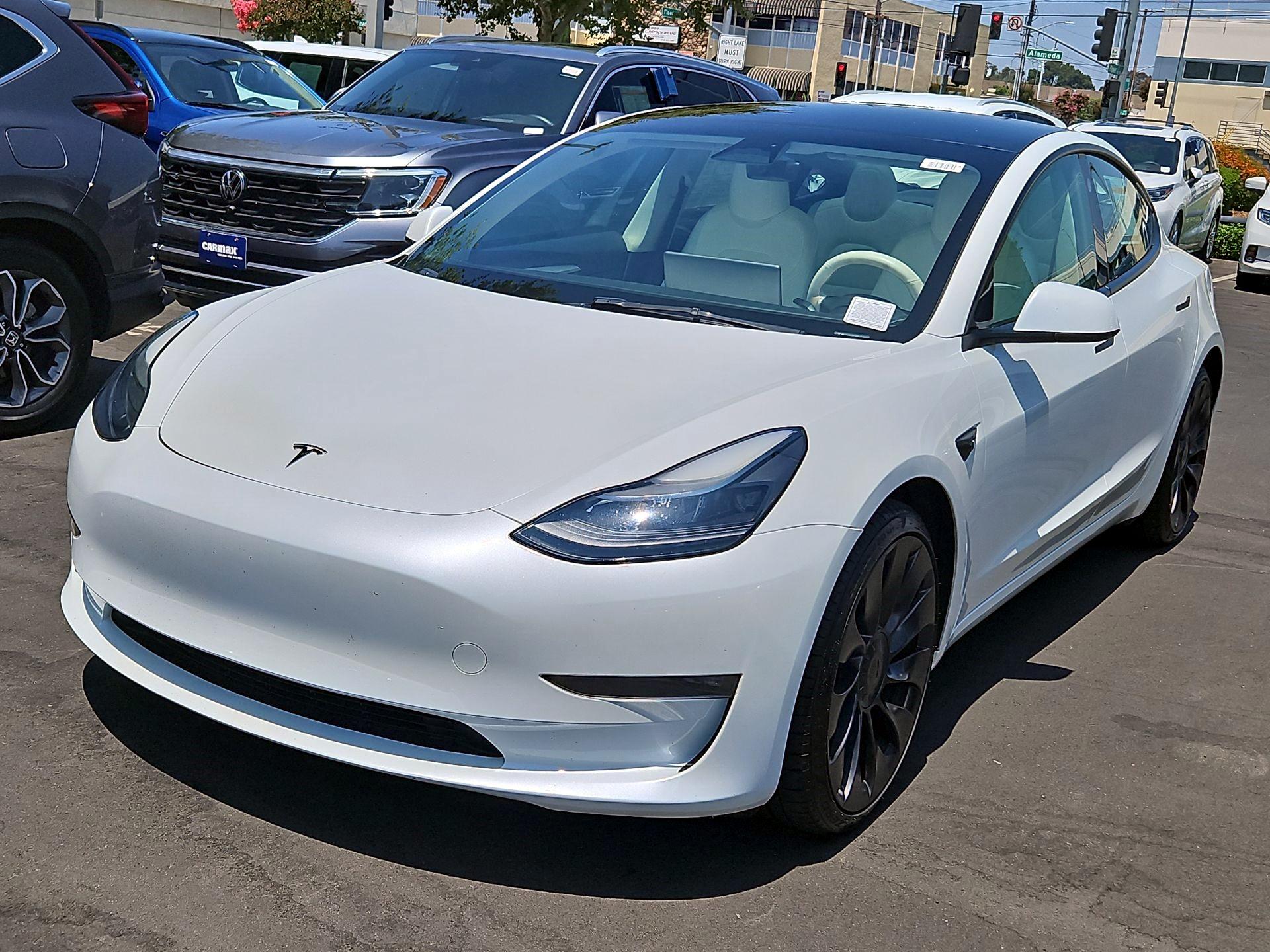 Thumbnail: 2023 Tesla Model 3 - 3