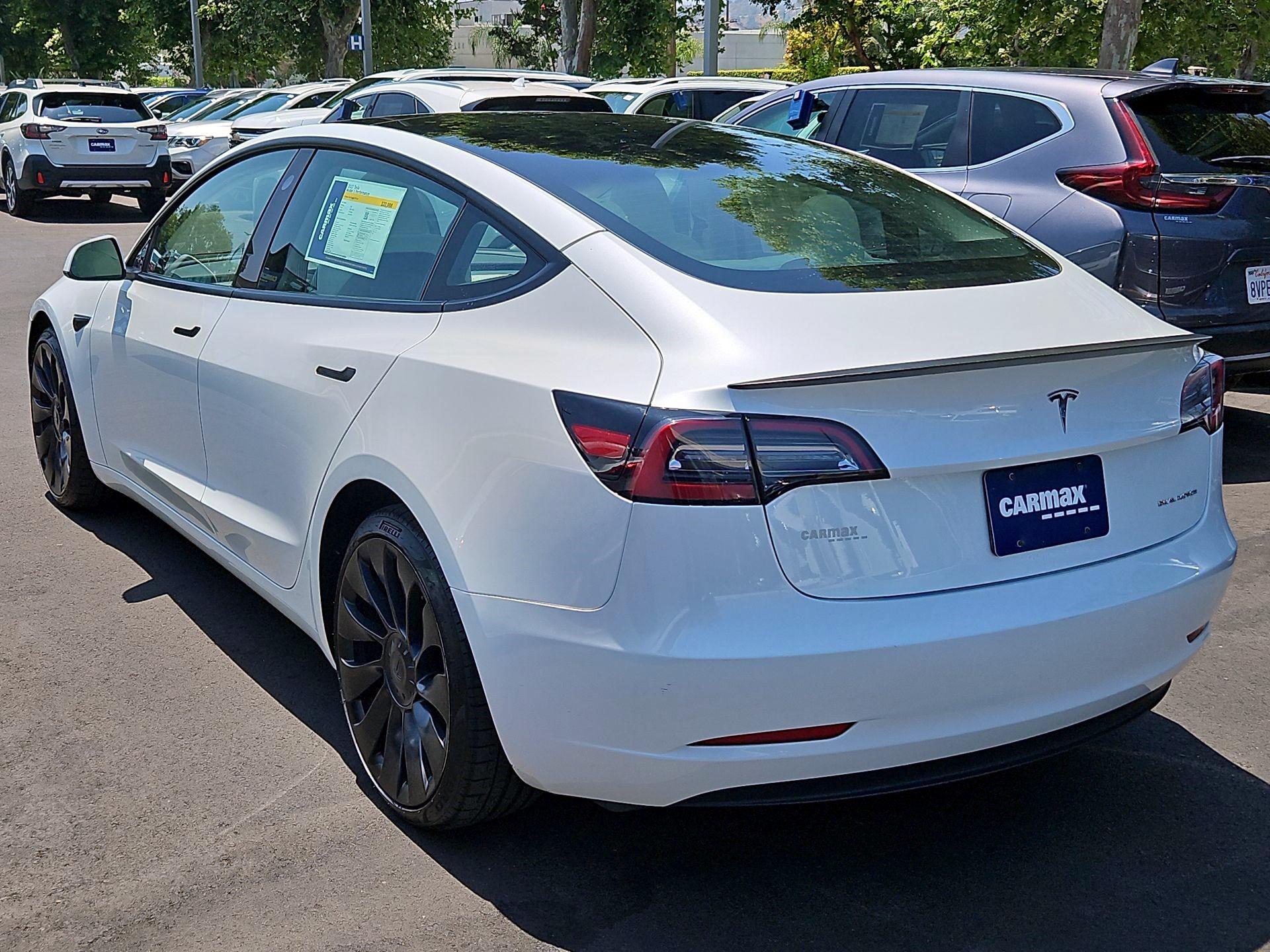 Thumbnail: 2023 Tesla Model 3 - 7