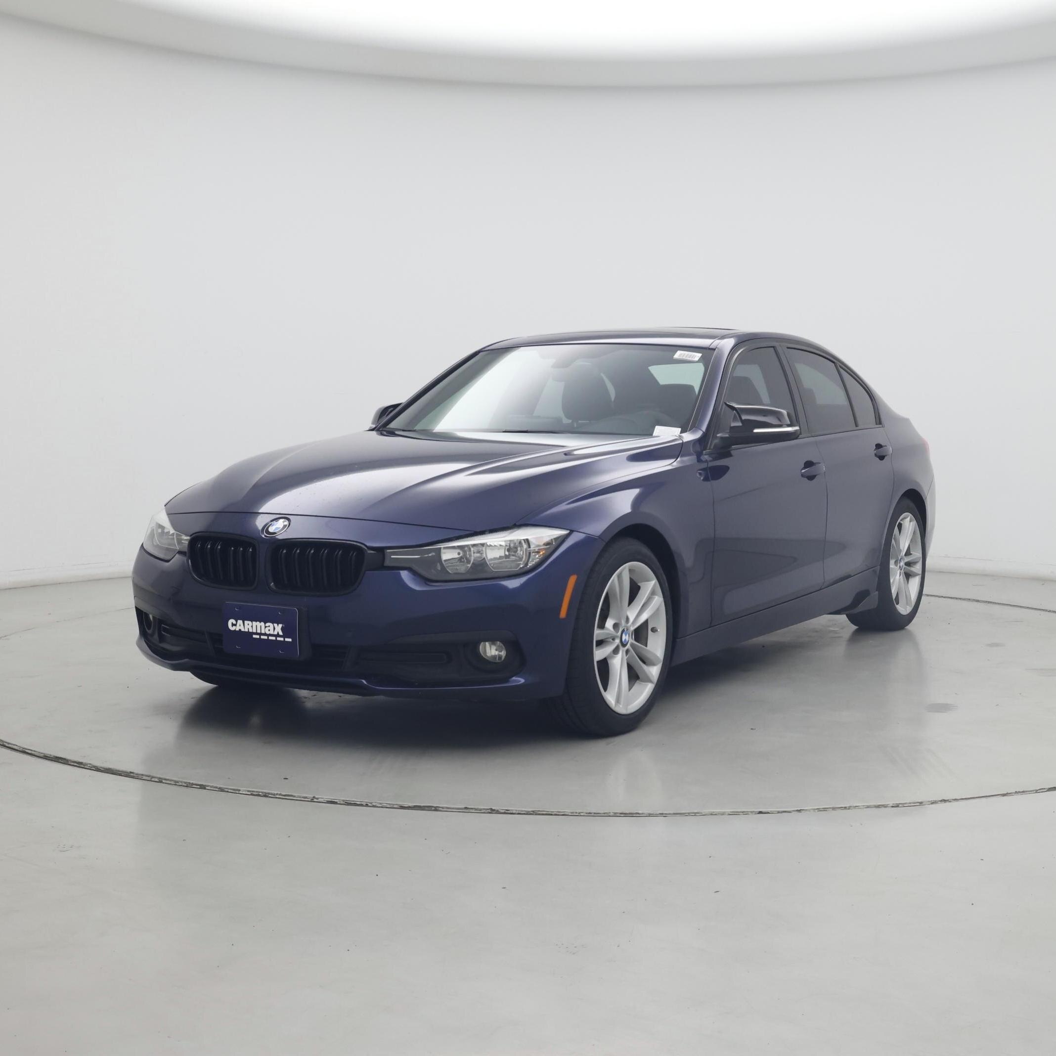 Thumbnail: 2017 BMW 3 Series - 4