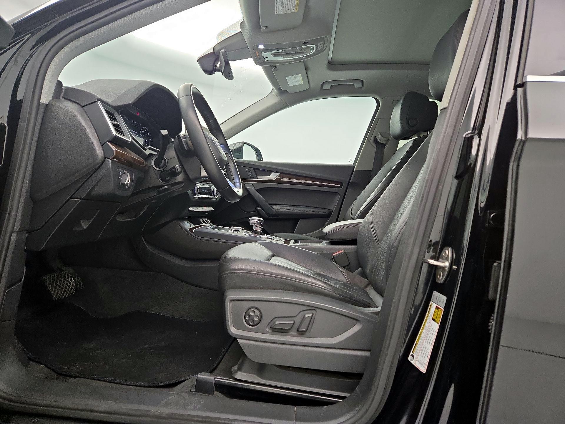 Thumbnail: 2019 Audi Q5 - 11