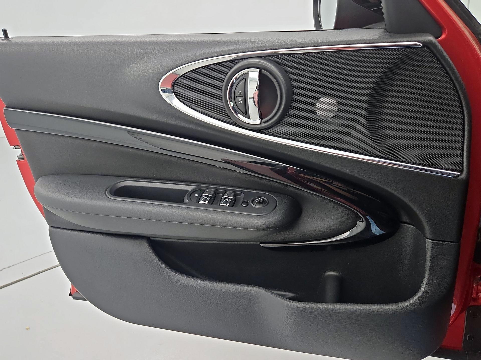 Thumbnail: 2020 MINI Cooper Clubman - 12