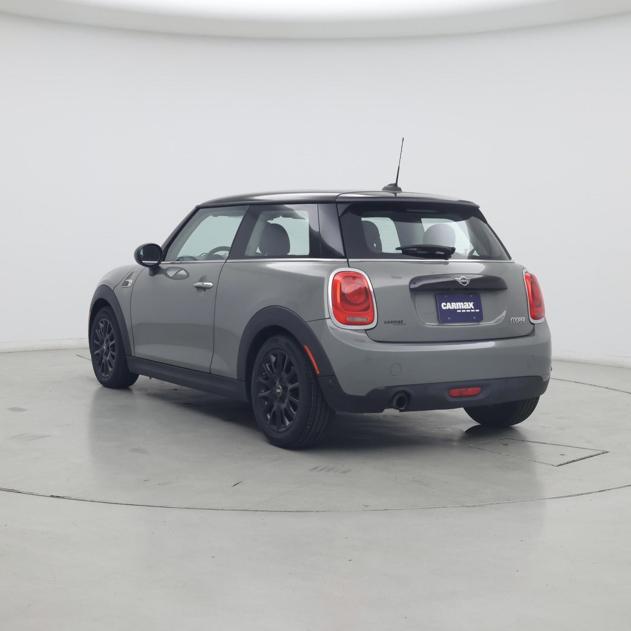 Thumbnail: 2019 MINI Cooper Hardtop - 2