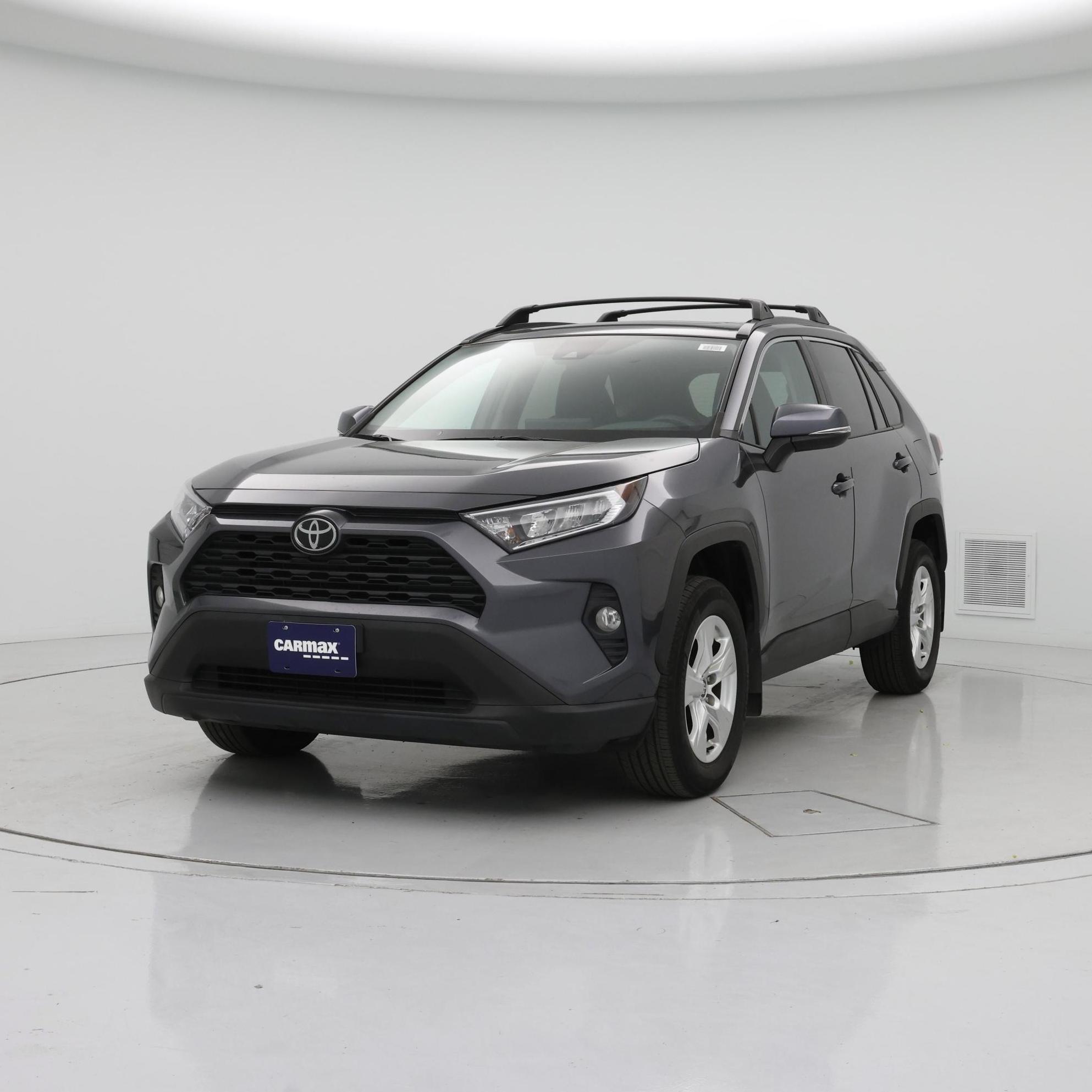 Thumbnail: 2021 Toyota RAV4 - 4