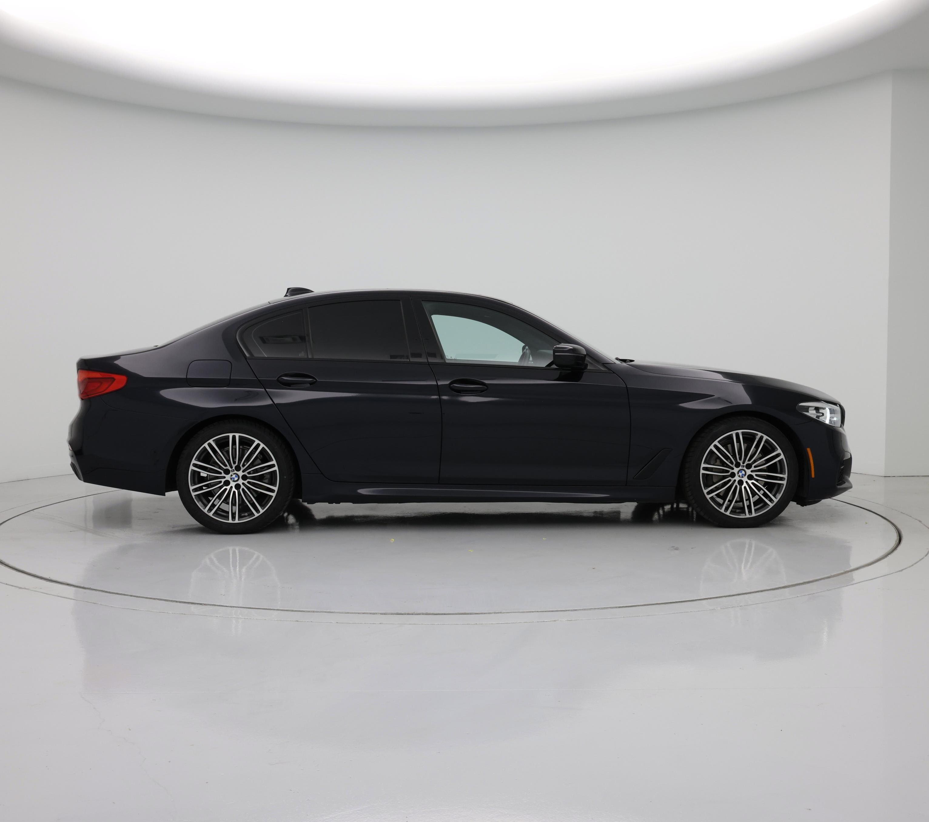 Thumbnail: 2019 BMW 5 Series - 7