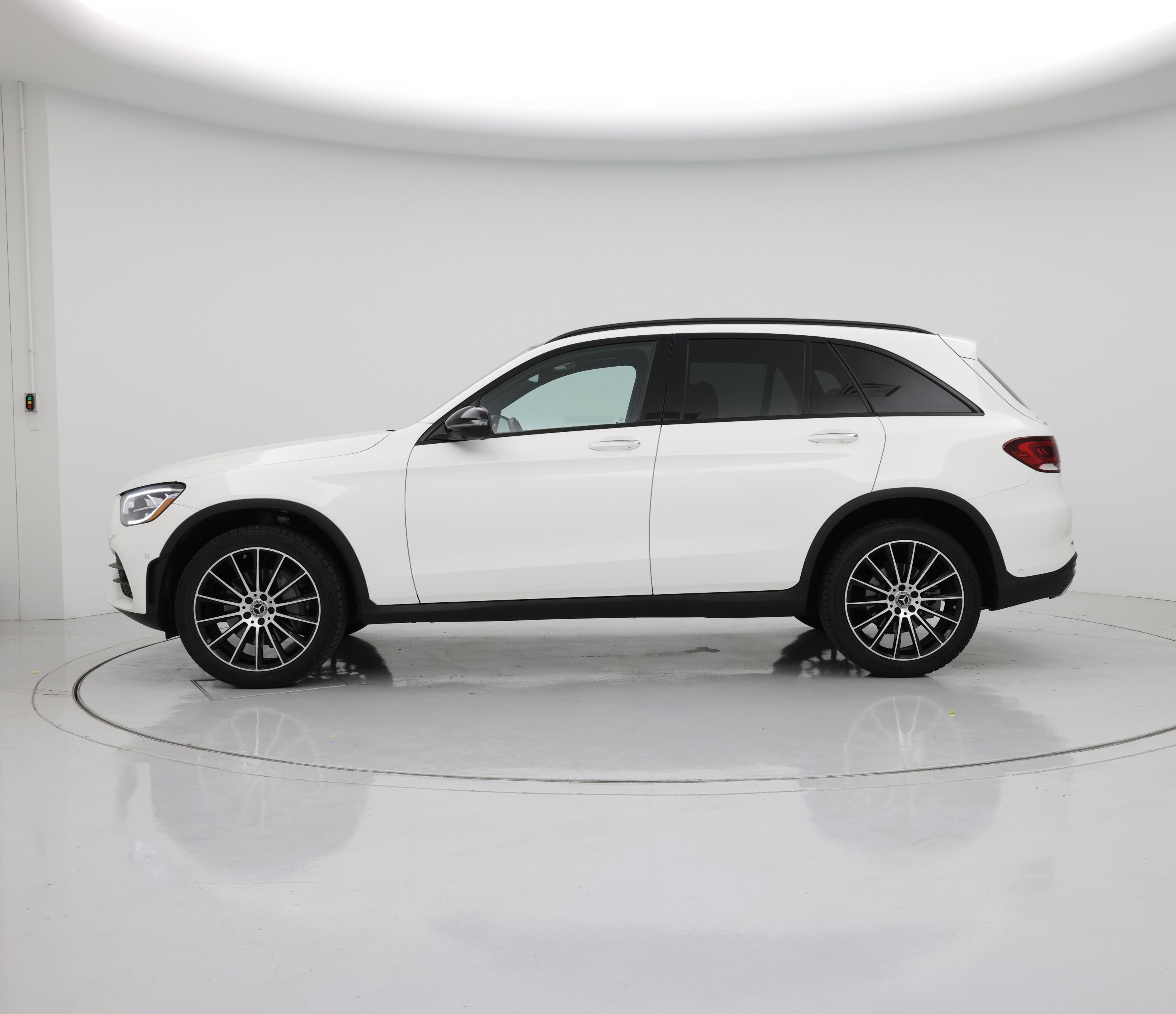 Thumbnail: 2021 Mercedes-Benz GLC - 3