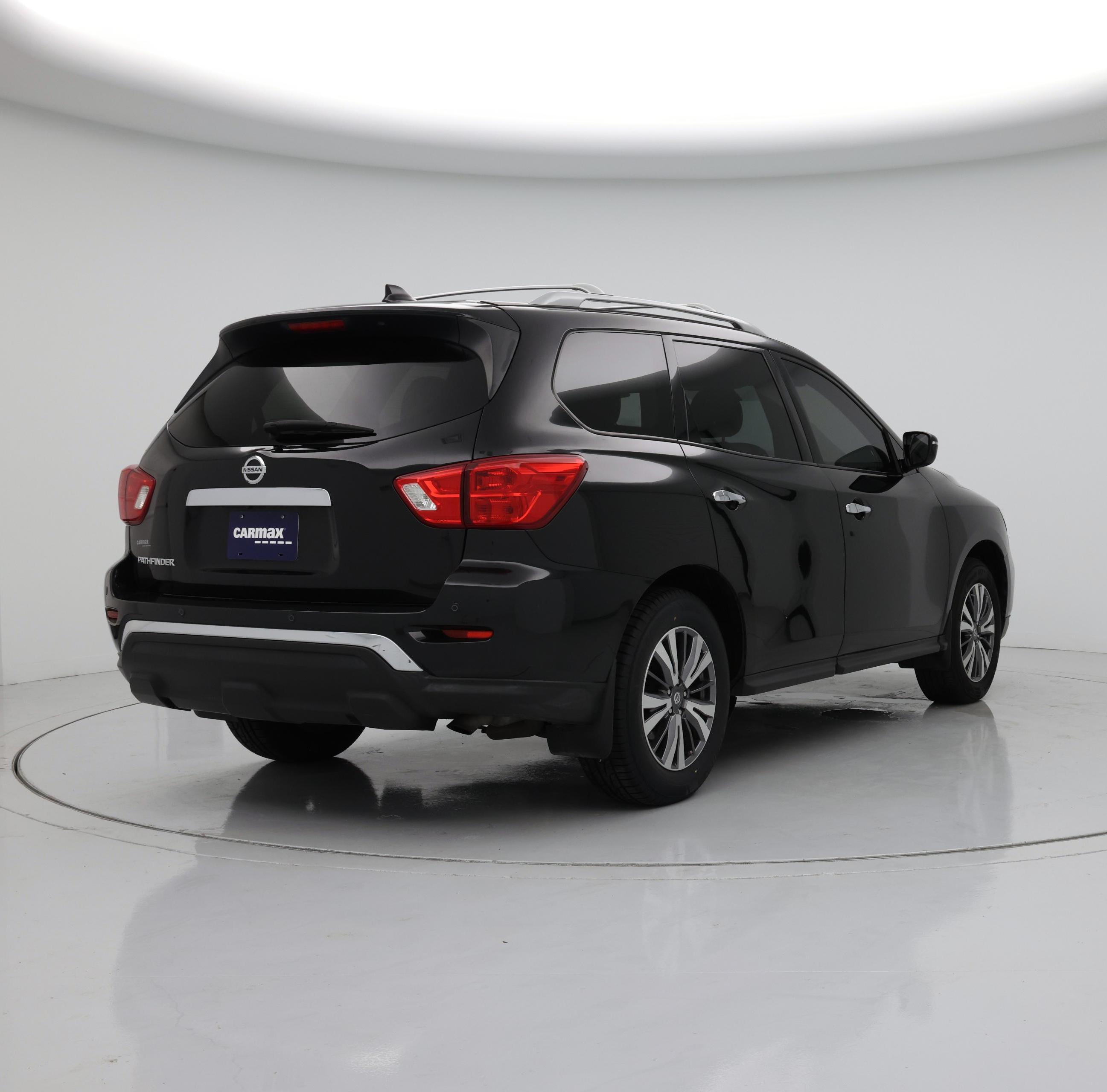 Thumbnail: 2020 Nissan Pathfinder - 8