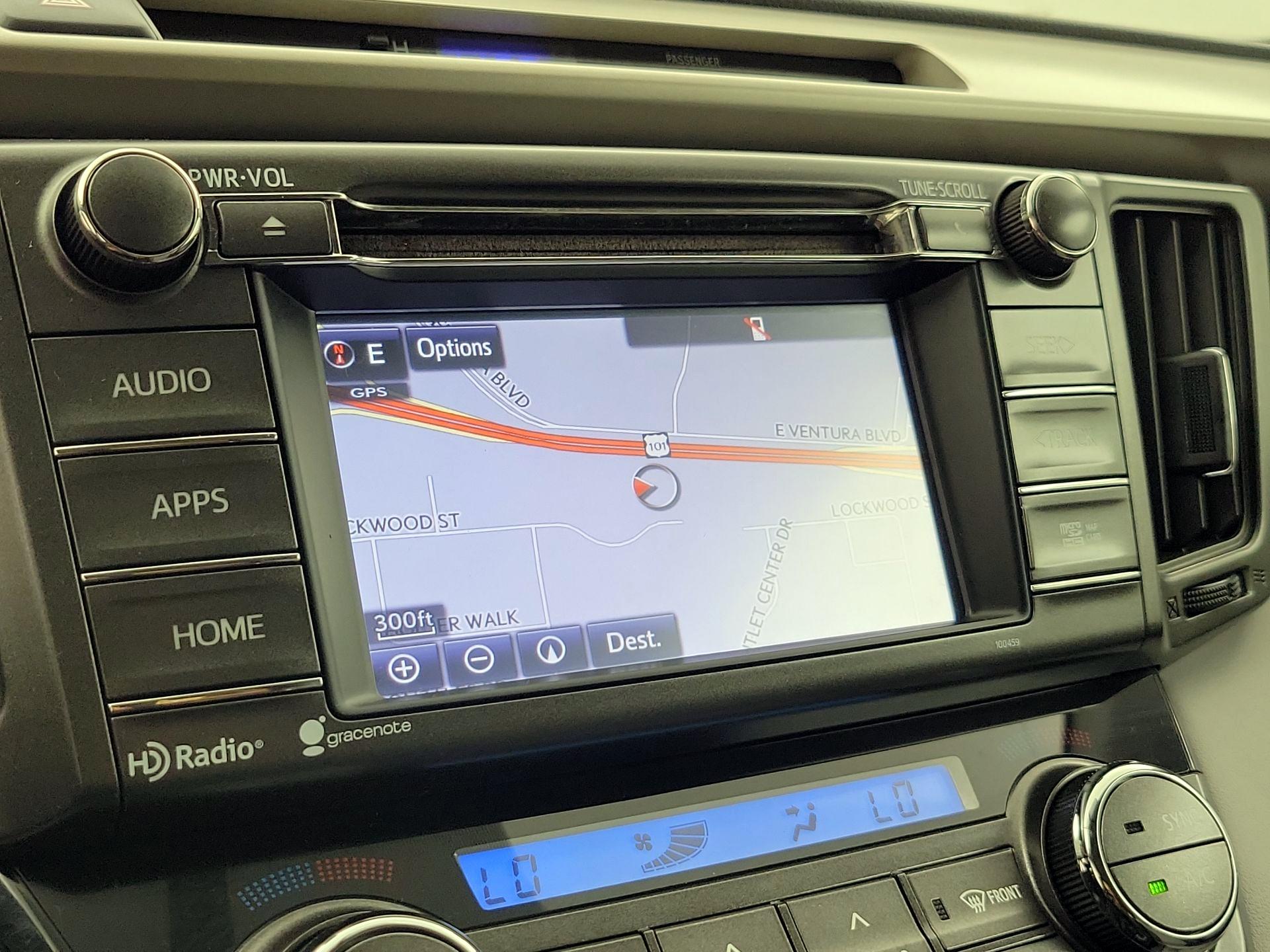 Thumbnail: 2015 Toyota RAV4 - 14
