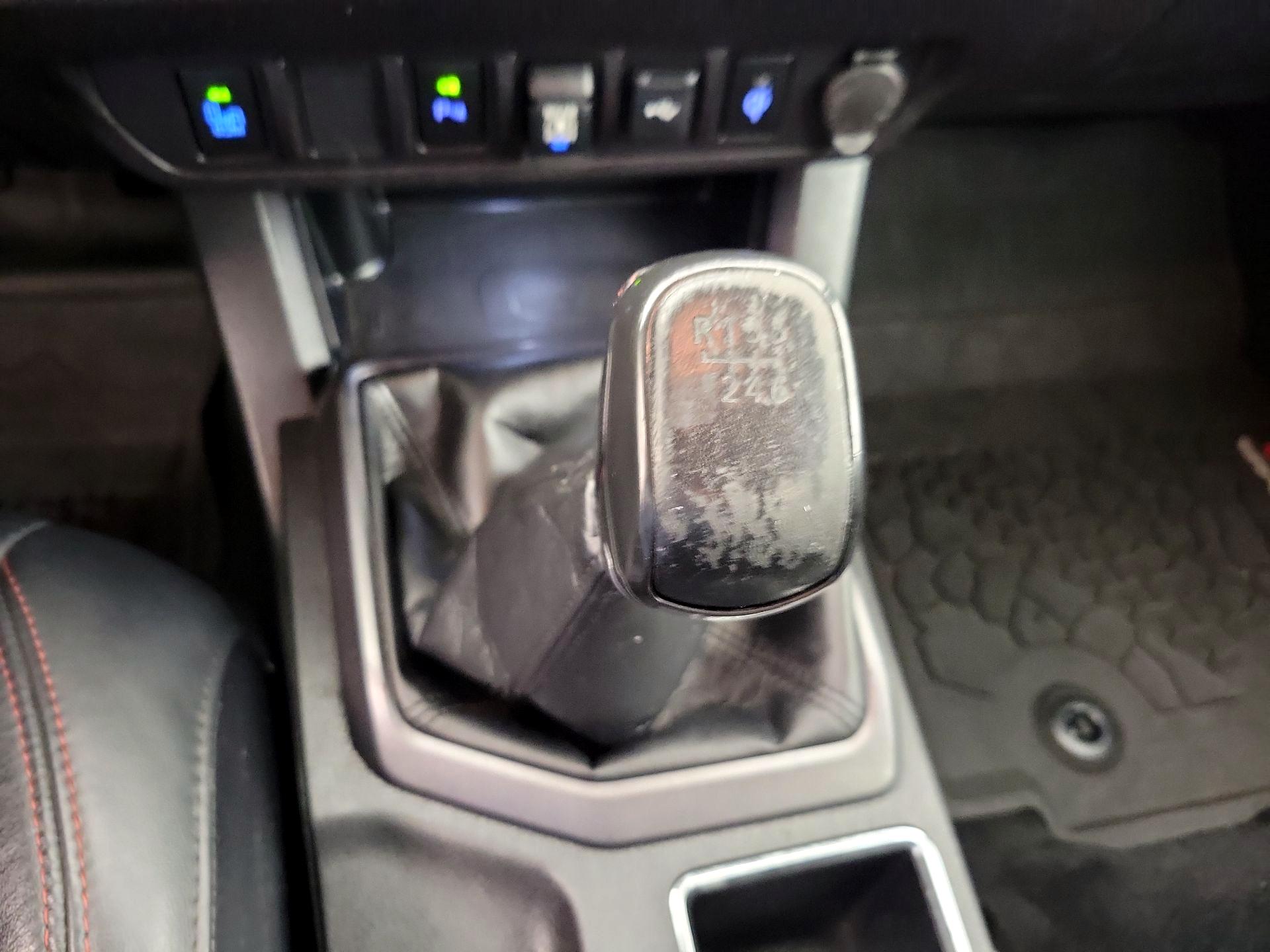 Thumbnail: 2021 Toyota Tacoma - 18