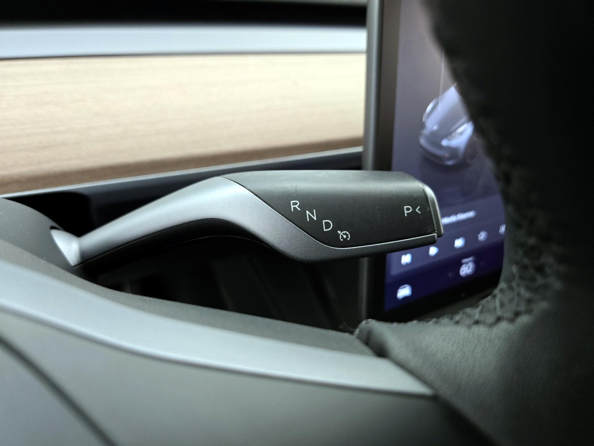 Thumbnail: 2023 Tesla Model Y - 17