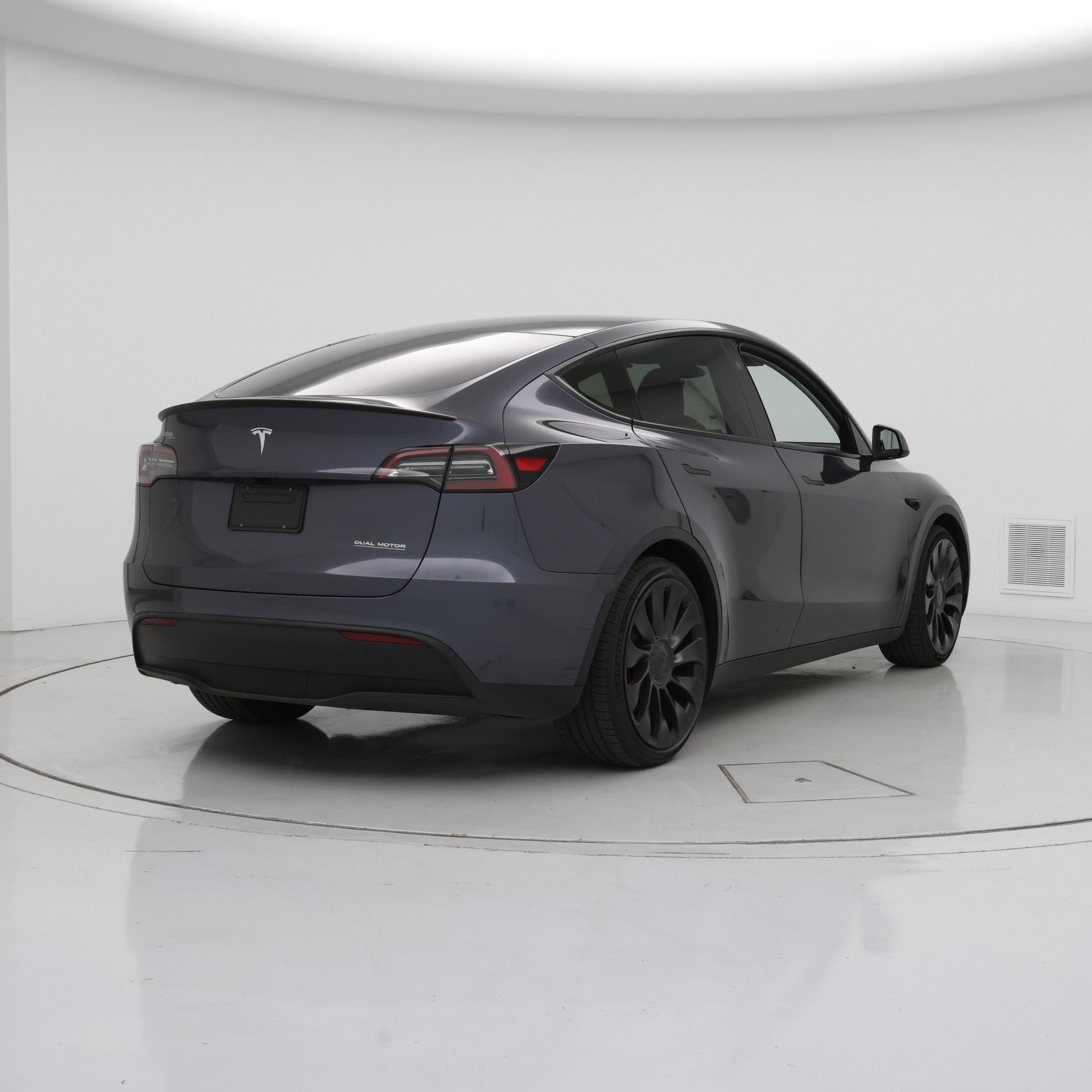 Thumbnail: 2023 Tesla Model Y - 8