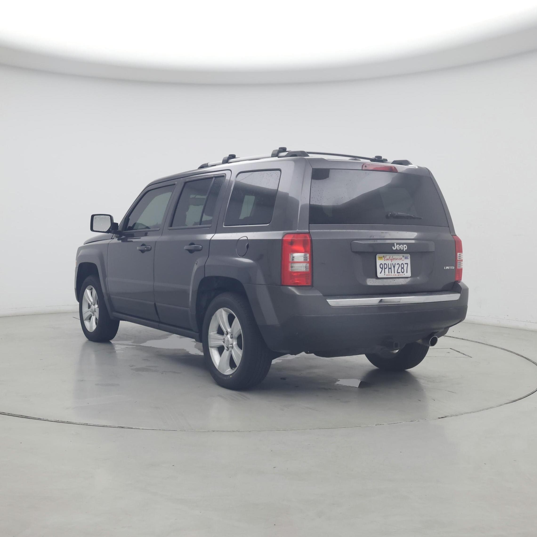 Thumbnail: 2015 Jeep Patriot - 2