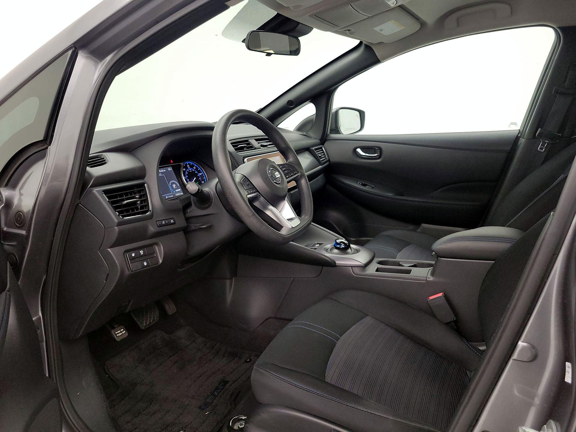 Thumbnail: 2022 Nissan Leaf - 11