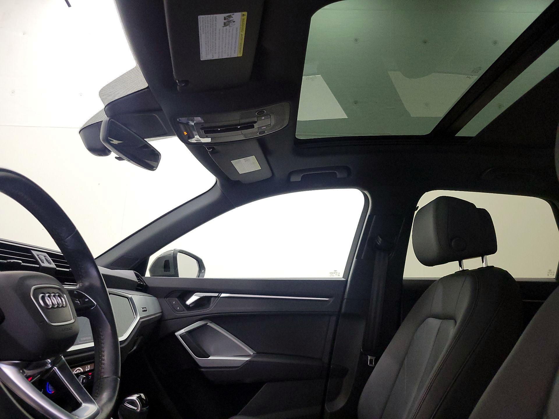 Thumbnail: 2020 Audi Q3 - 19