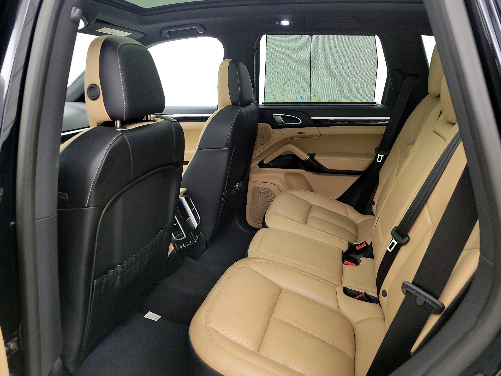 Thumbnail: 2018 Porsche Cayenne - 20