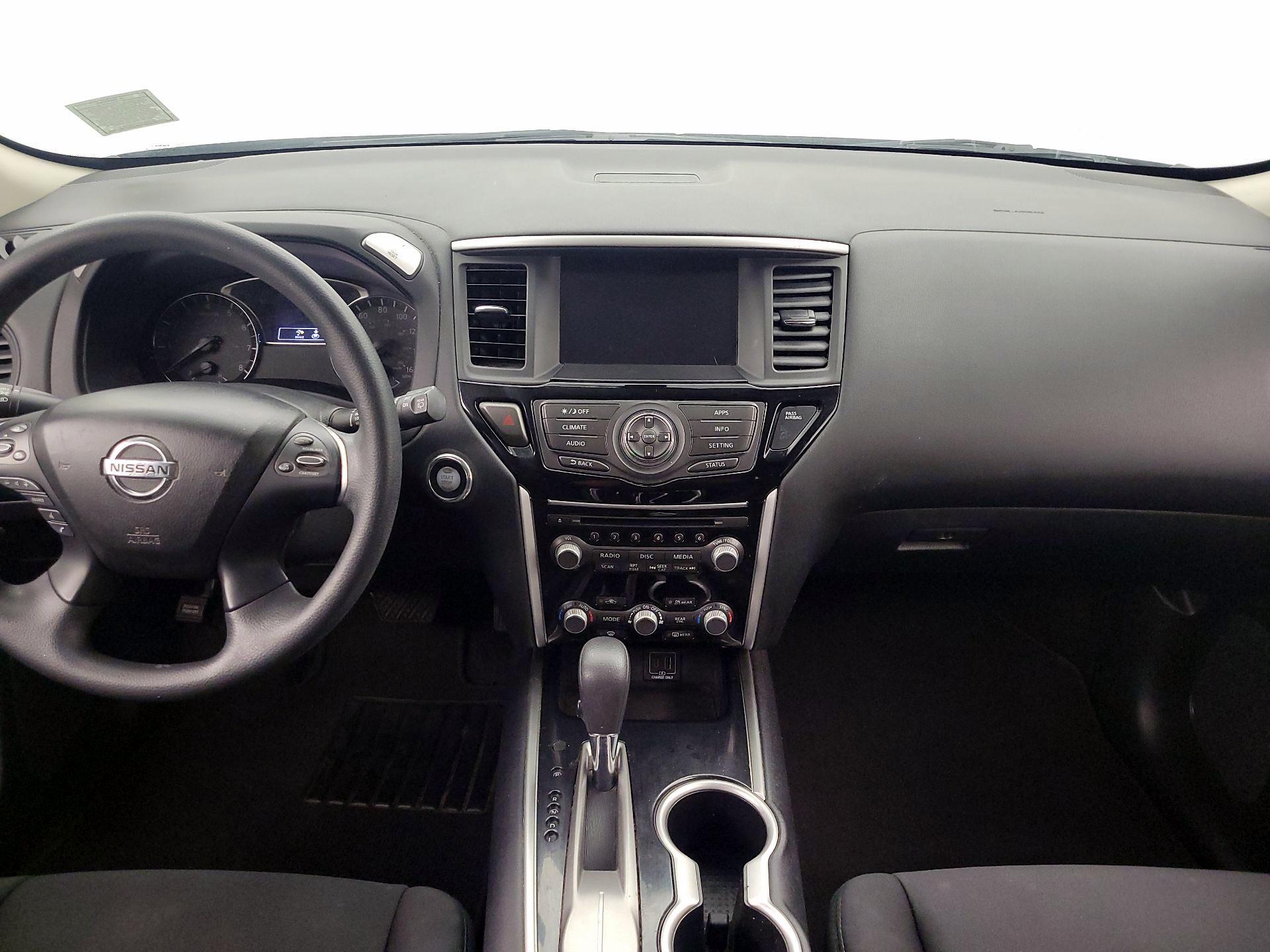 Thumbnail: 2019 Nissan Pathfinder - 9