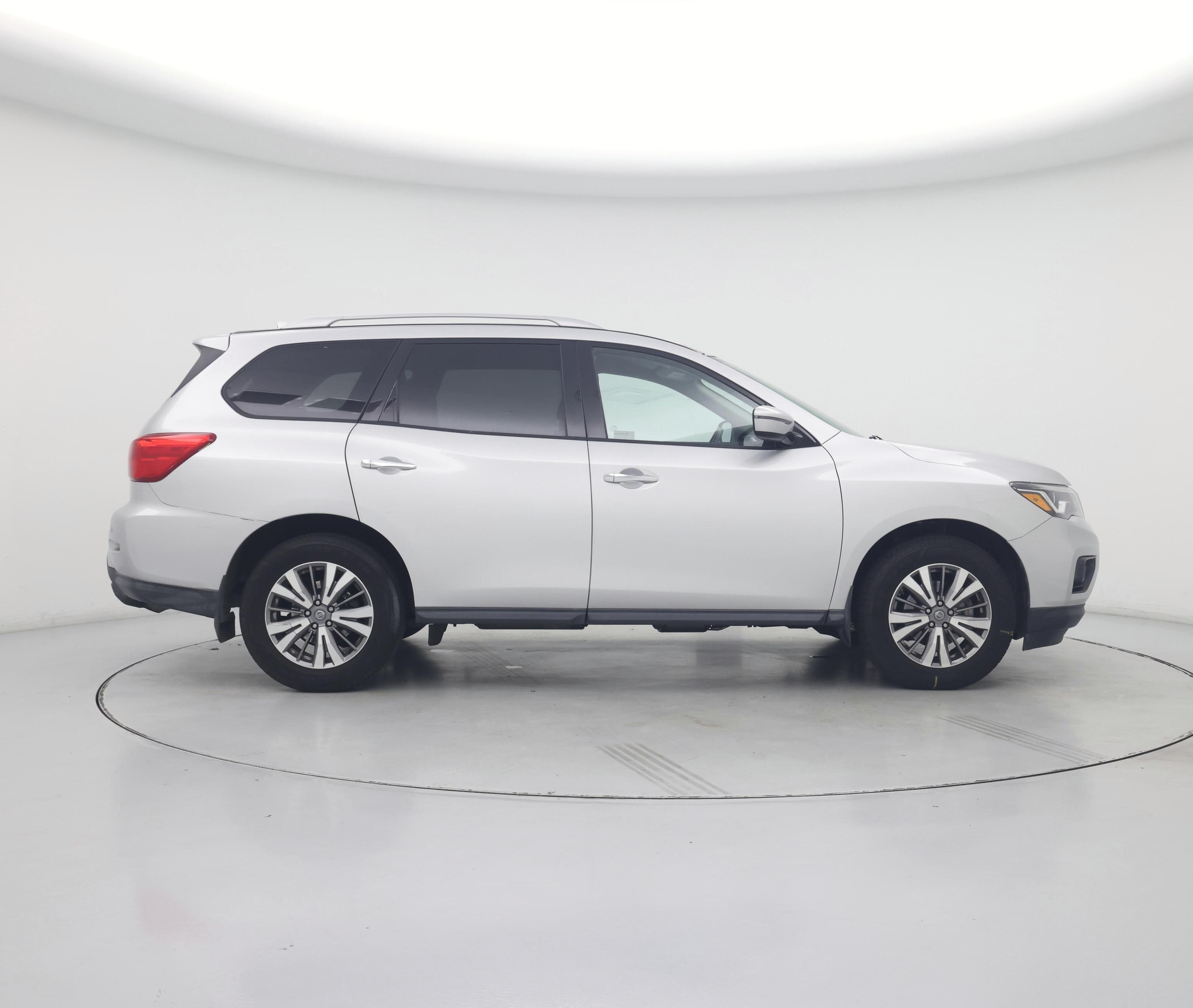 Thumbnail: 2019 Nissan Pathfinder - 7