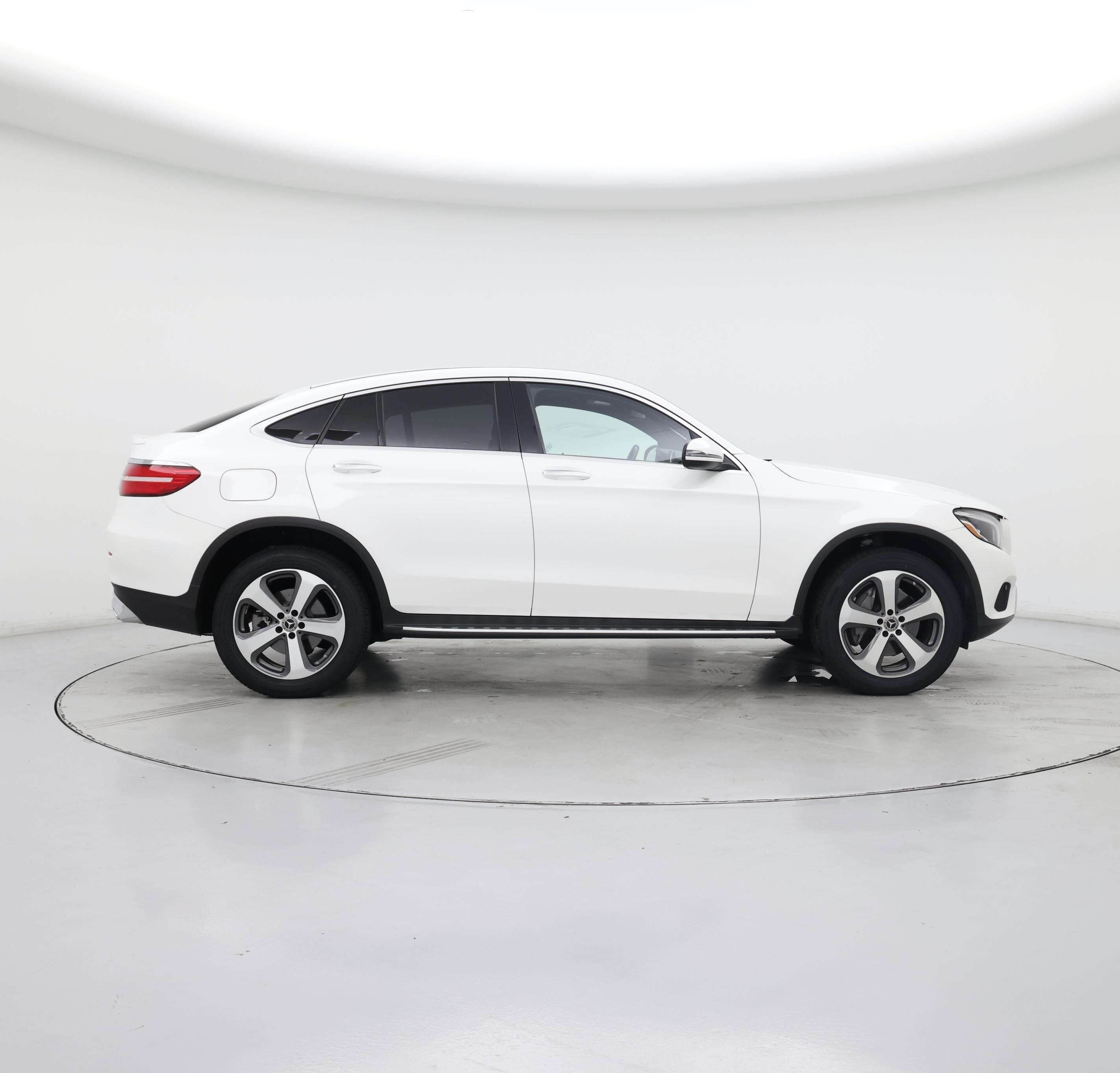 Thumbnail: 2018 Mercedes-Benz GLC - 7