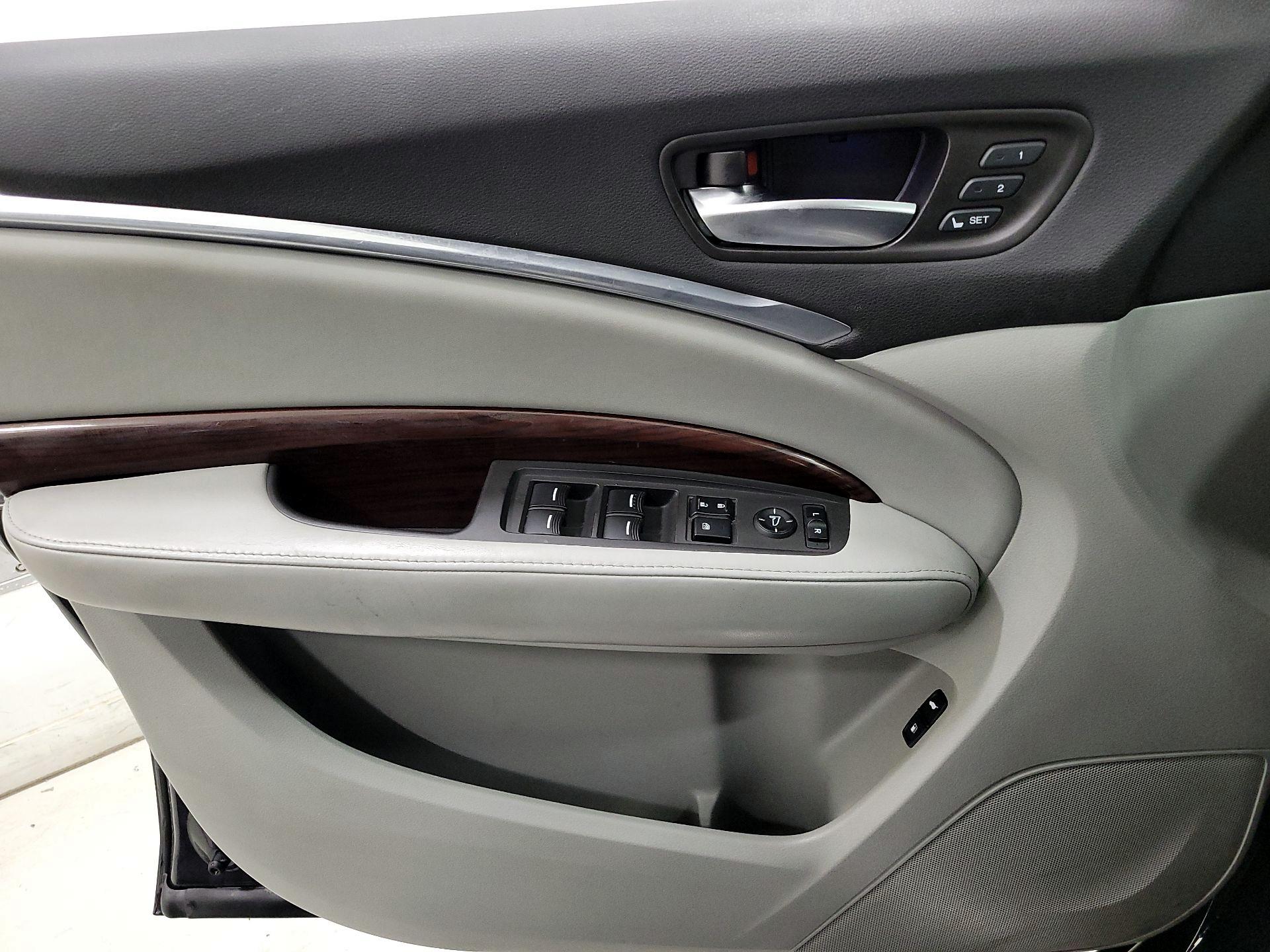 Thumbnail: 2015 Acura MDX - 12