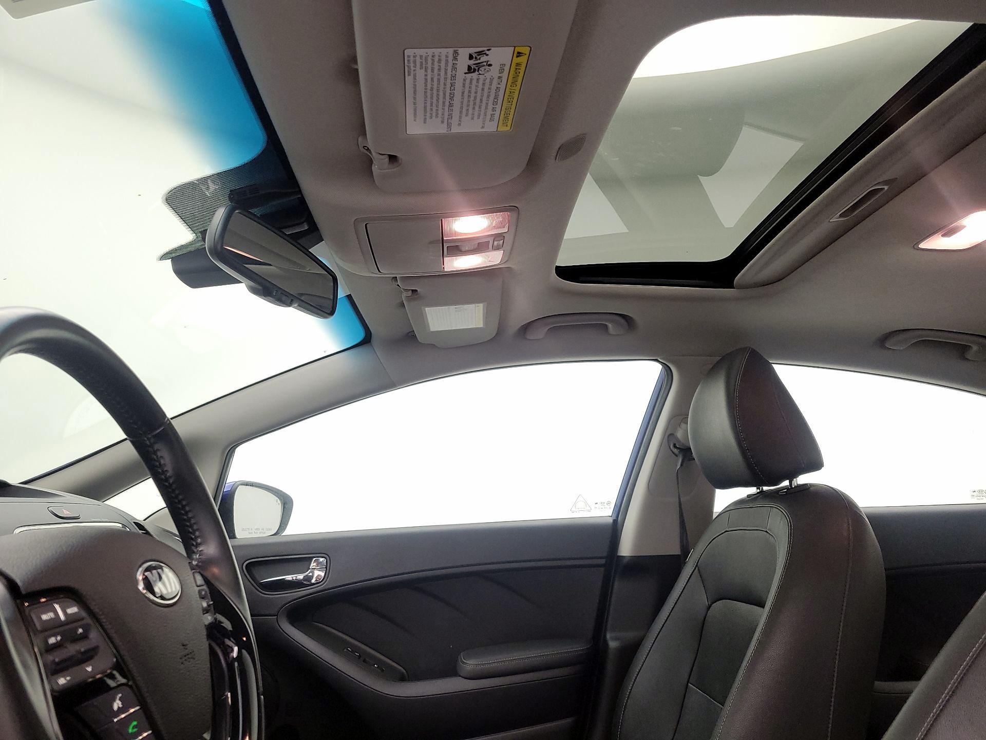 Thumbnail: 2017 Kia Forte - 19